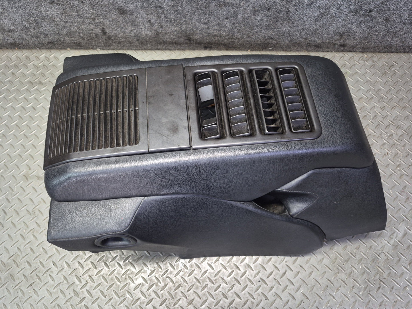 1984-1991 Porsche 928 S Rear Center Console Arm Rest Storage Compartment Black
