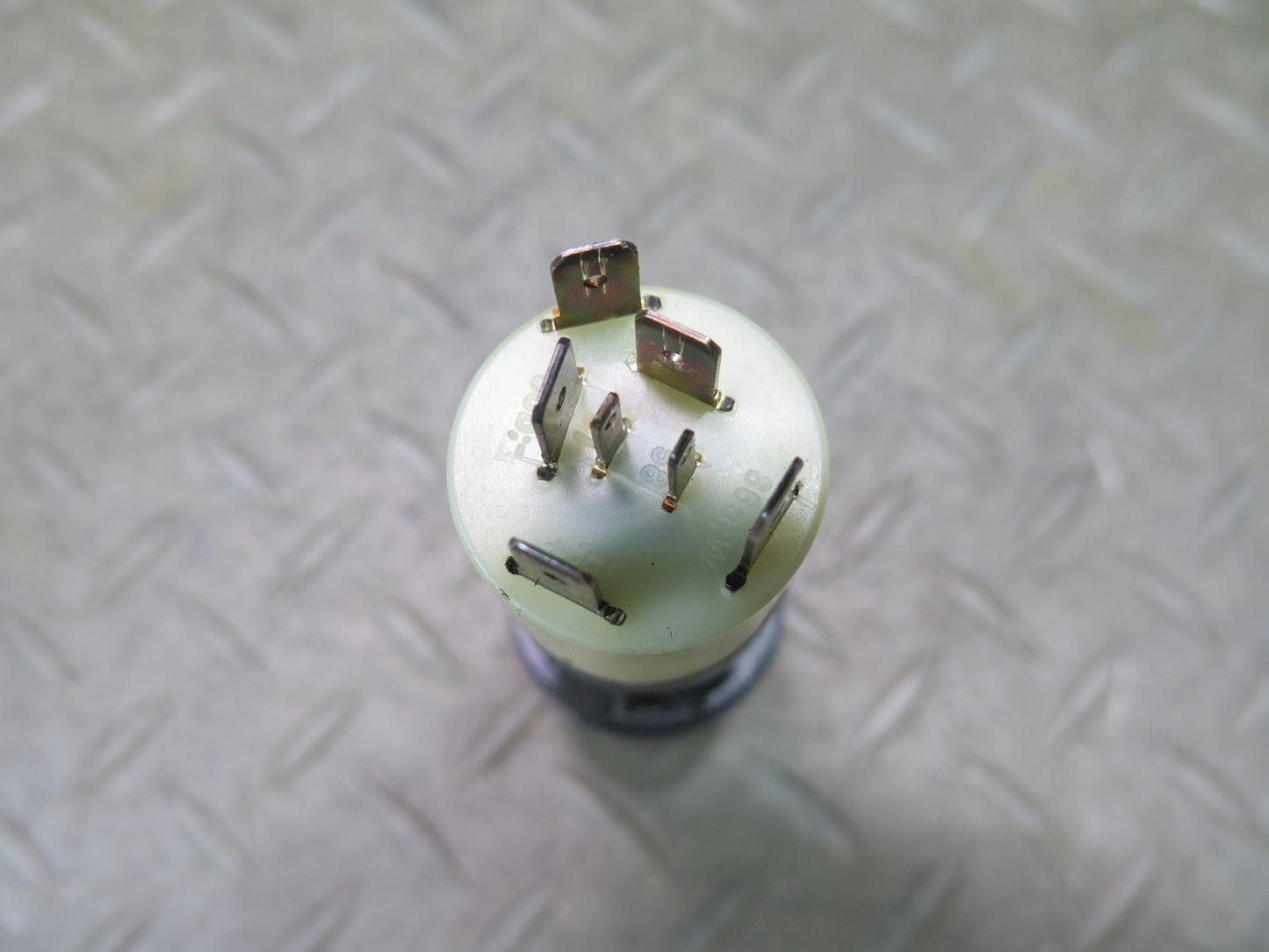 1984-1991 Porsche 928 Rear Window Defrost Button Switch 92861310701
