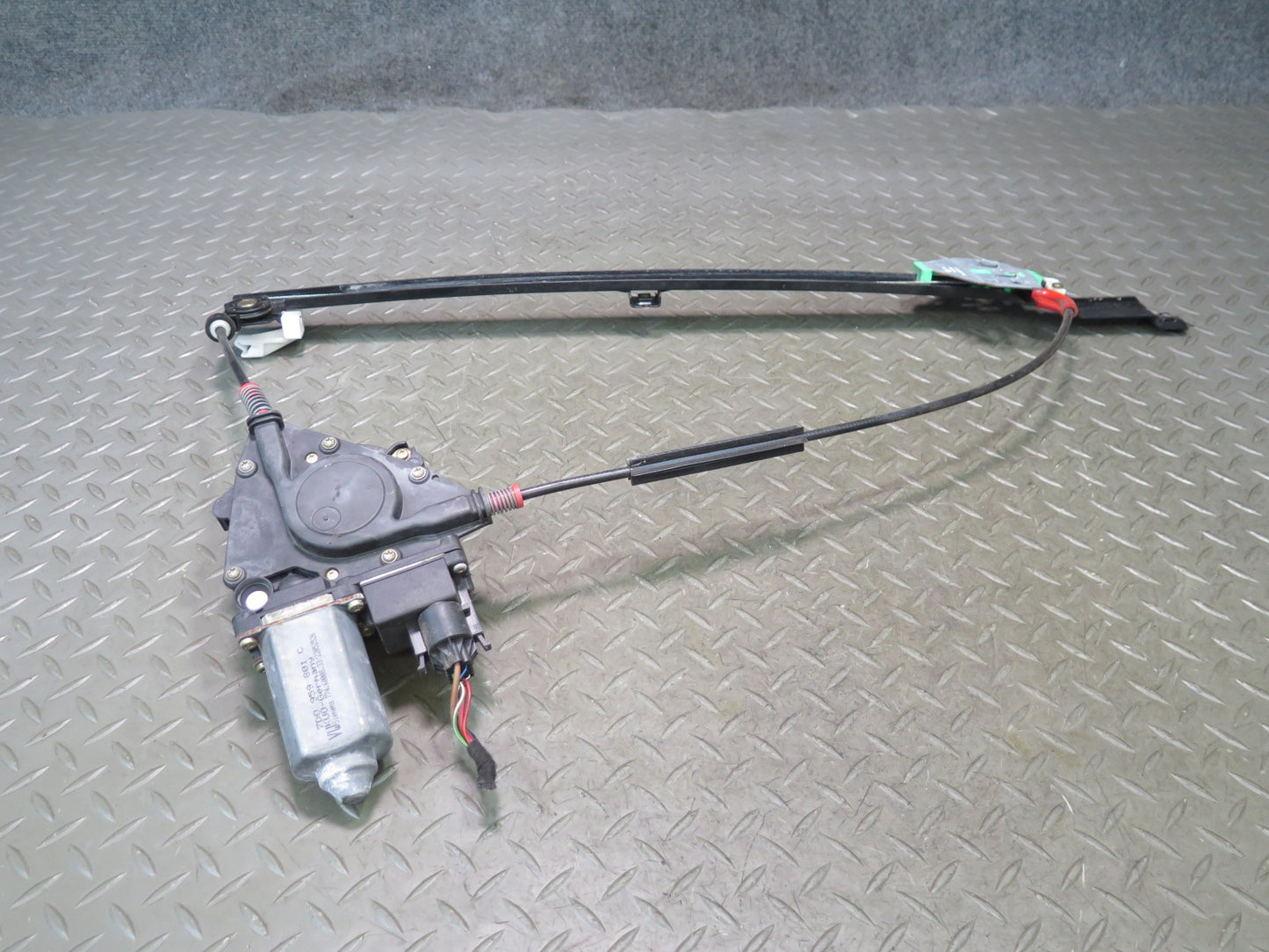 97-03 VW Eurovan T4 Front Left Door Window Regulator w Motor OEM