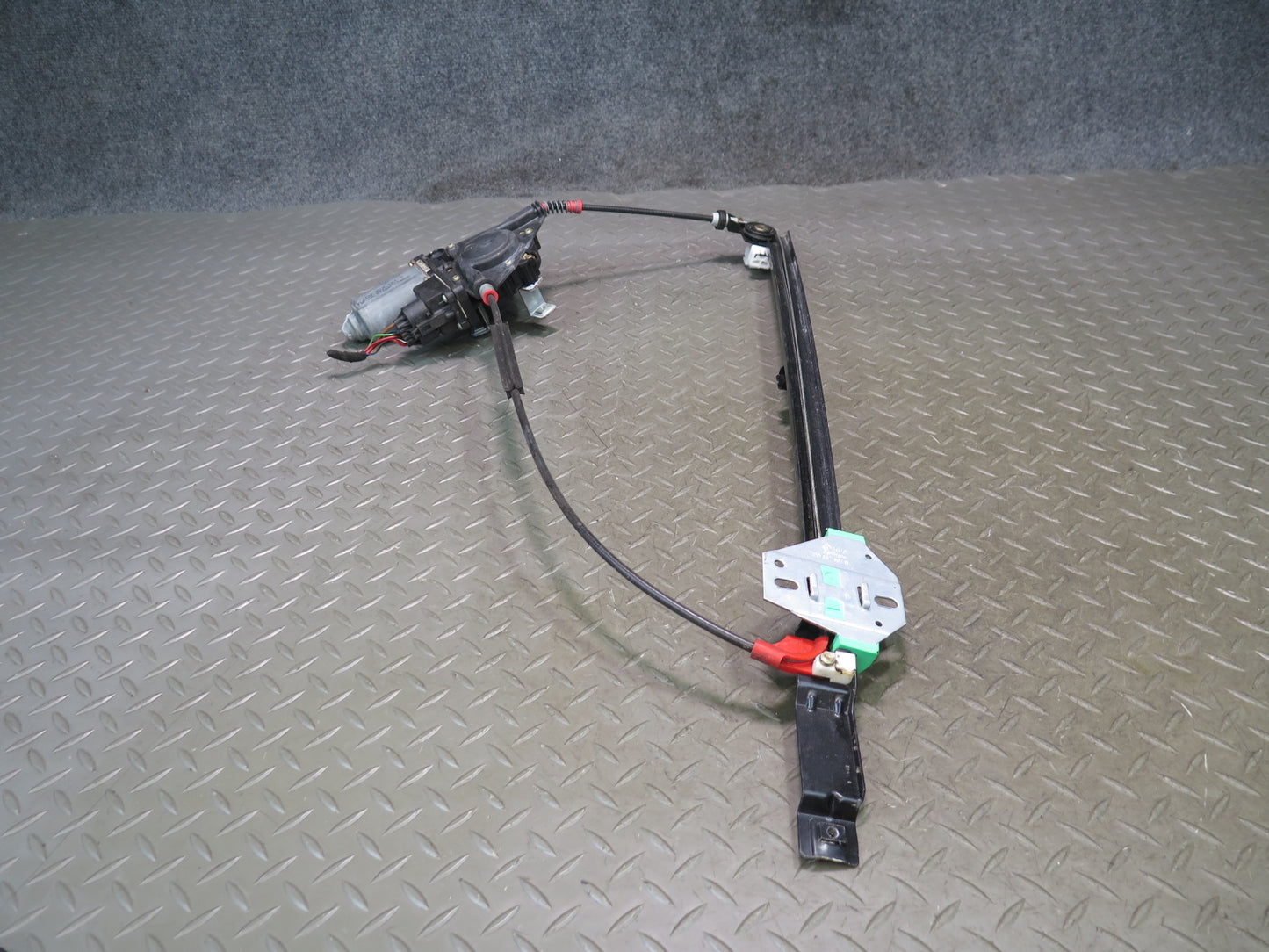 97-03 VW Eurovan T4 Front Left Door Window Regulator w Motor OEM