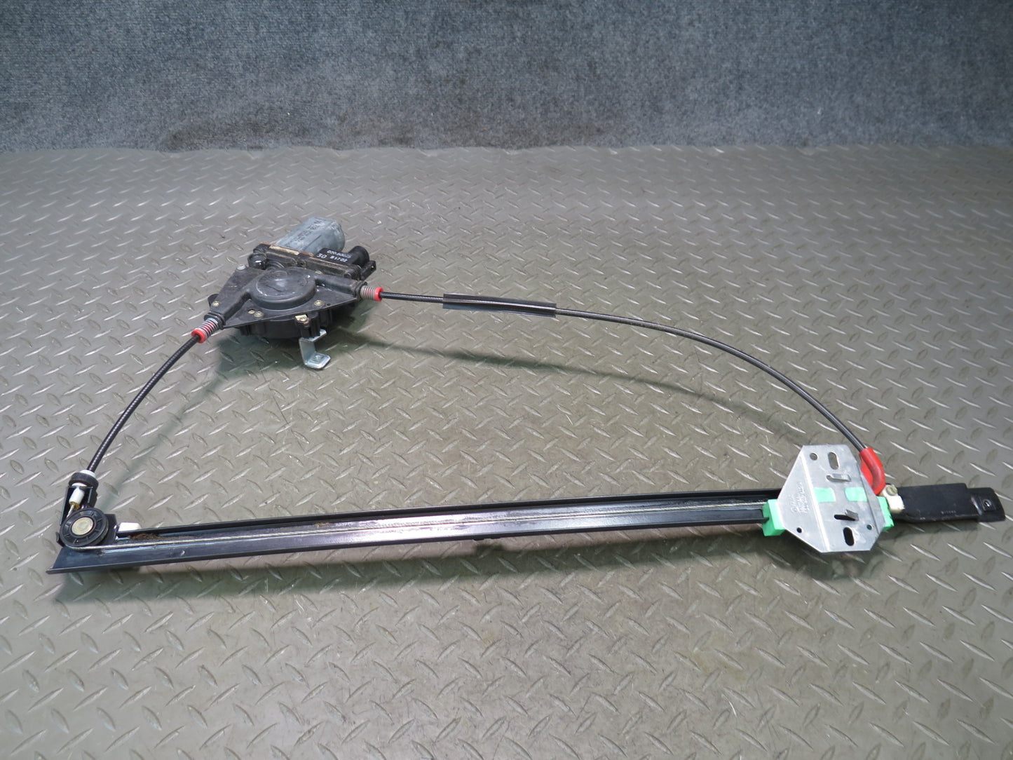 97-03 VW Eurovan T4 Front Right Door Window Regulator w Motor OEM