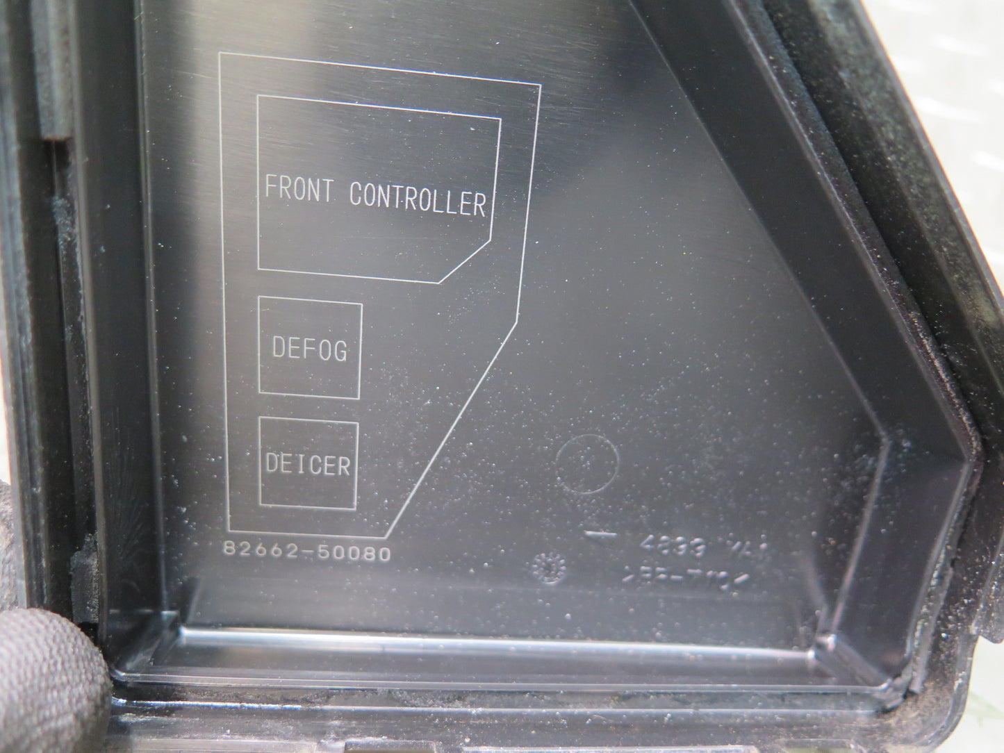 01-03 Lexus UCF30L LS430 Front Left Under Hood Fuse Relay Box Module OEM
