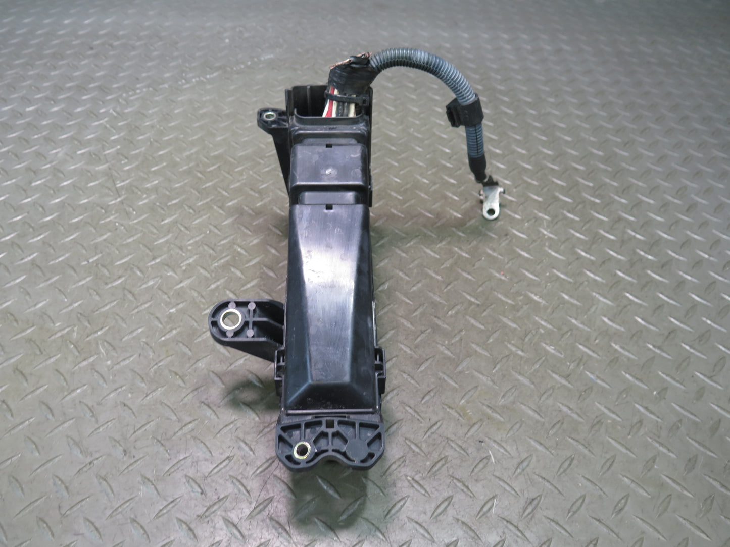 01-03 Lexus UCF30L LS430 Under Hood Junction Fuse Relay Box OEM