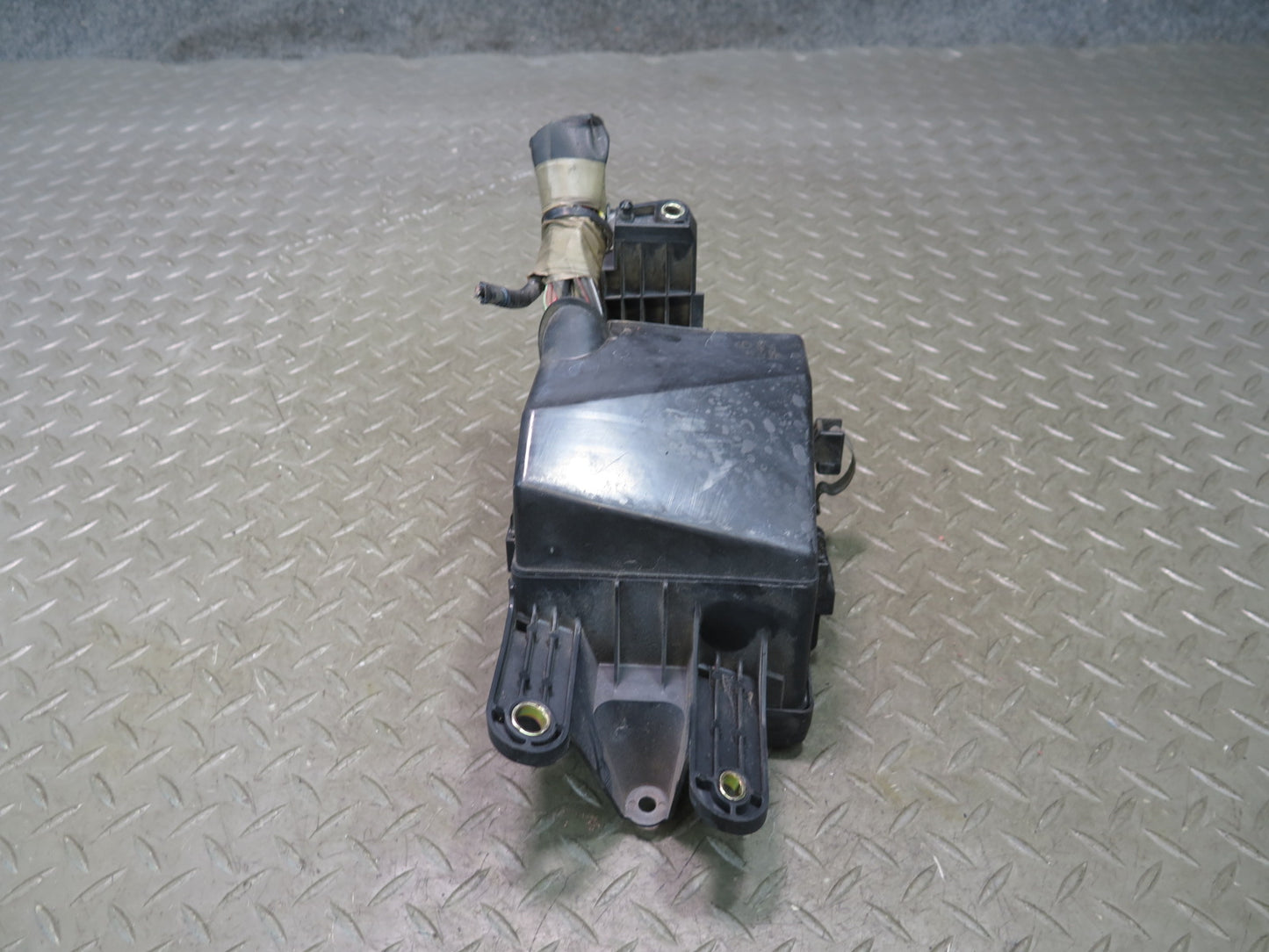 01-03 Lexus UCF30L LS430 Under Hood Fuse Relay Box Module OEM