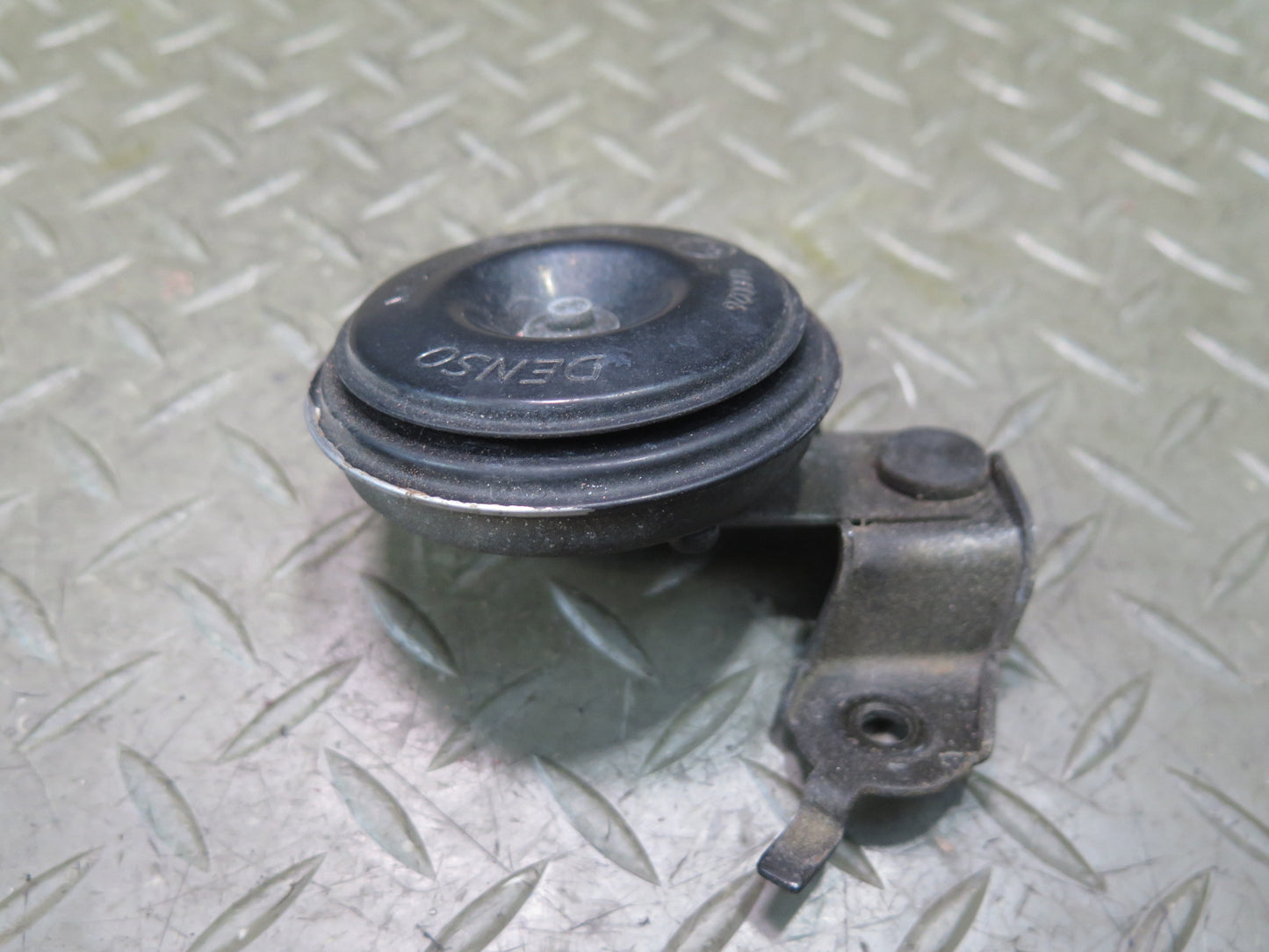 01-03 Lexus UCF30L LS430 Security Anti Theft Alarm Horn Siren 86510-50140 OEM