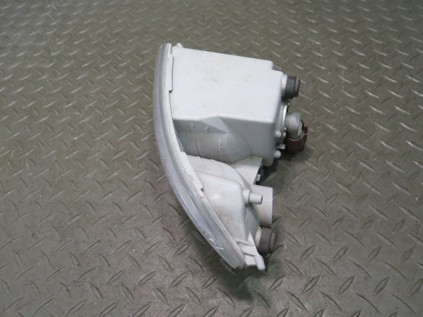 01-03 Lexus LS430 UCF30L Front Left Fog Light Lamp OEM