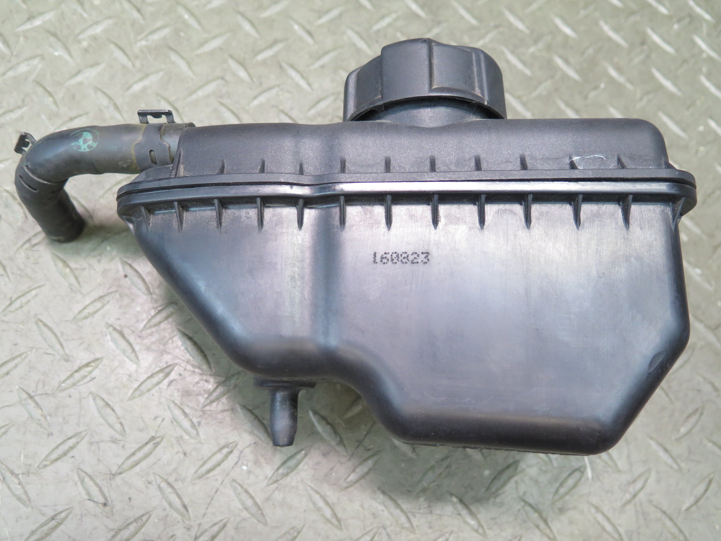2015-2020 BMW F82 F83 M4 Engine Coolant Expansion Overflow Reservoir Tank