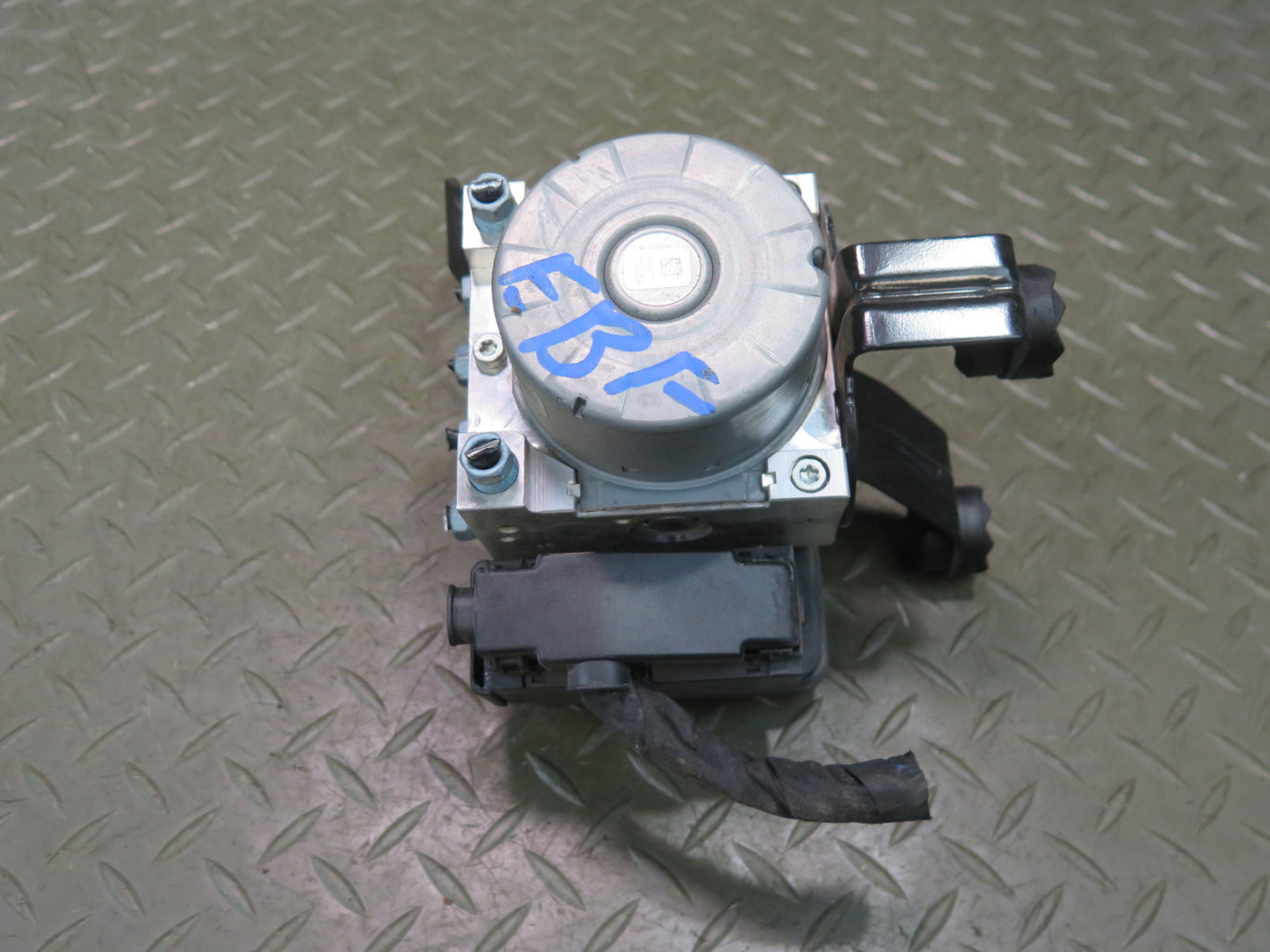 2015-2020 BMW F32 F33 F82 F83 M4 Anti Lock Brake ABS Pump Module 8064504