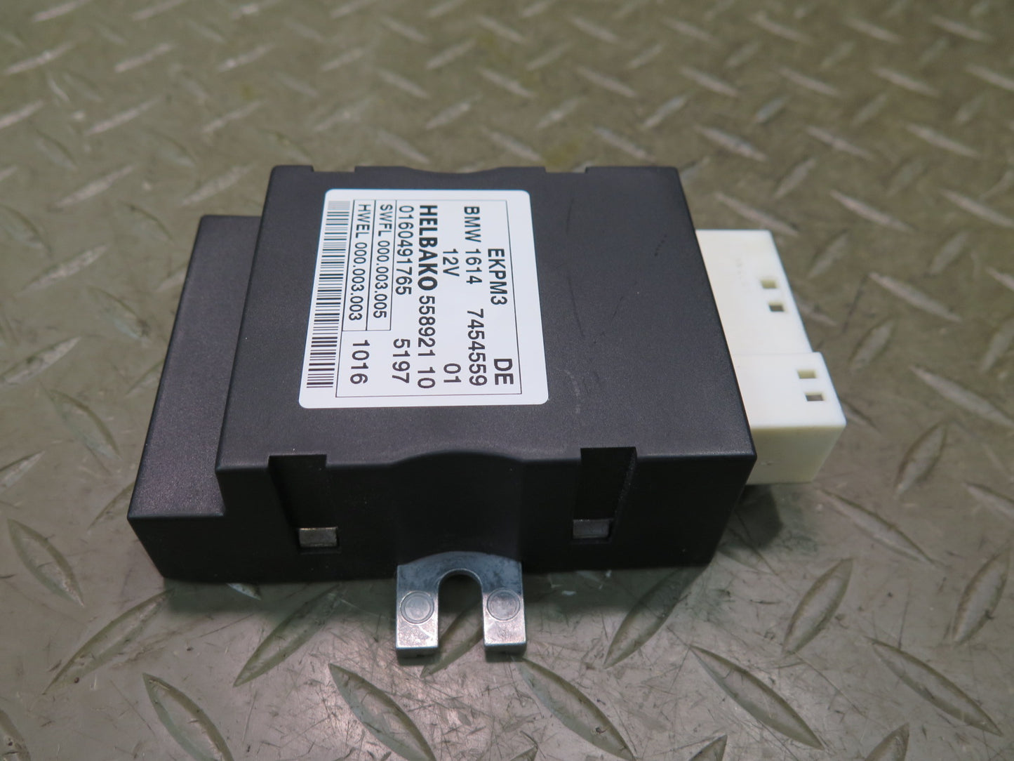 2015-2020 BMW F32 F33 F82 F83 M4 Fuel Pump Control Module 7454559