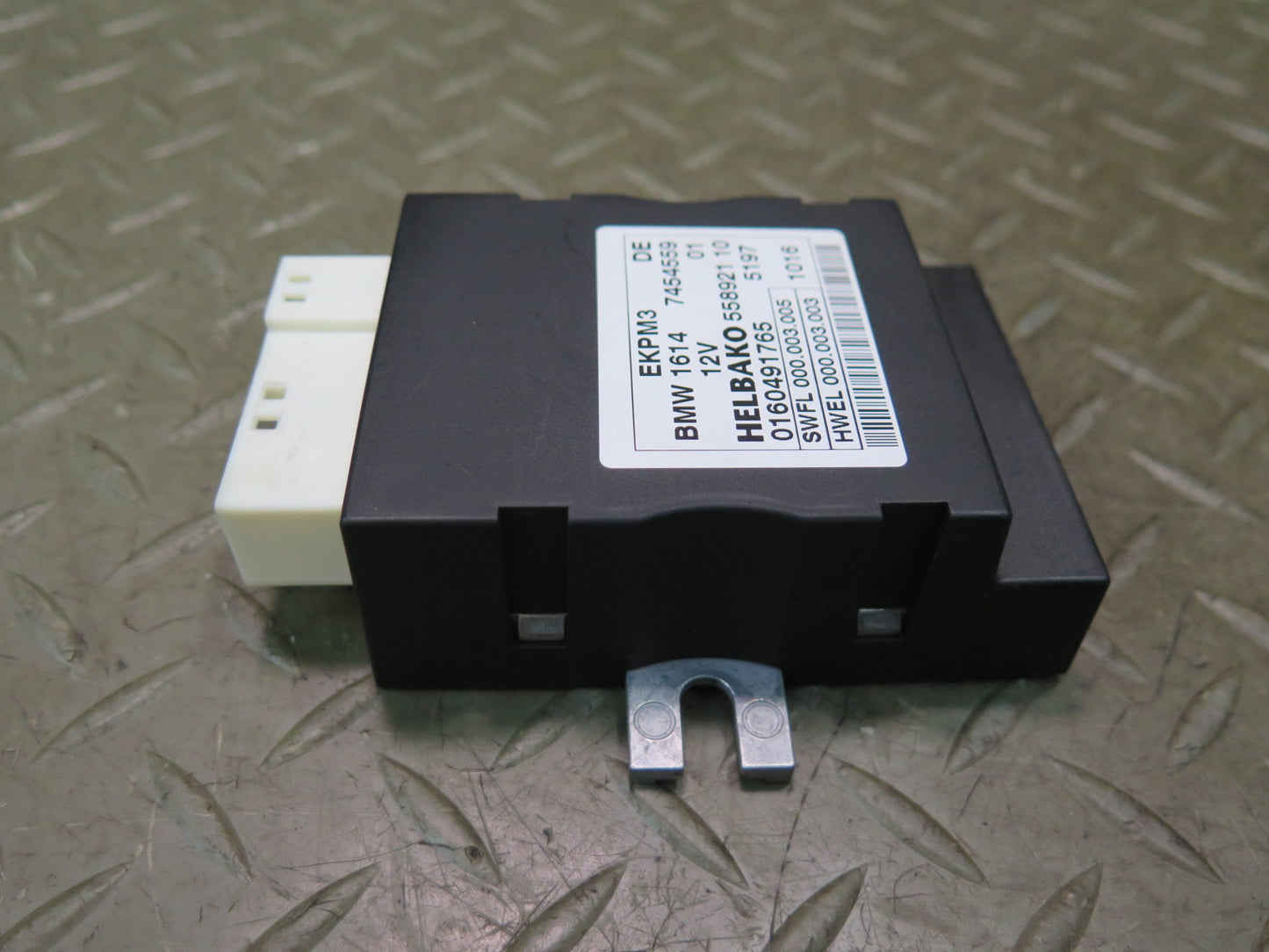 2015-2020 BMW F32 F33 F82 F83 M4 Fuel Pump Control Module 7454559