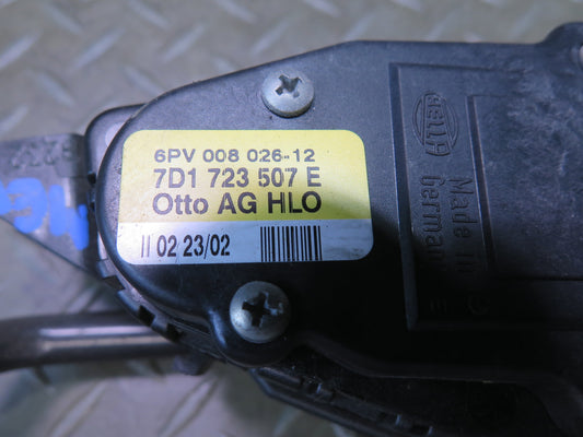 01-03 VW Eurovan T4 Gas Acceleration Throttle Pedal 7D1723507E OEM