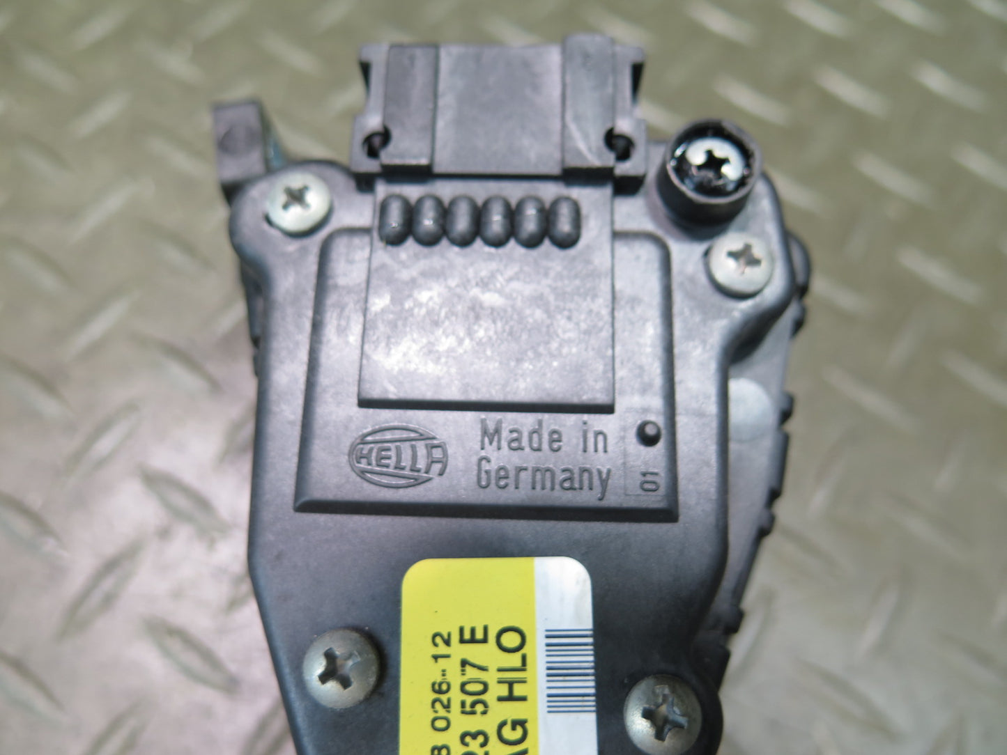 01-03 VW Eurovan T4 Gas Acceleration Throttle Pedal 7D1723507E OEM