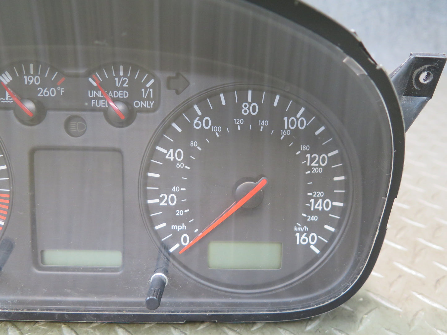02-03 VW Eurovan T4 2.8L Instrument Cluster Gauge Speedometer 7D0920902T OEM