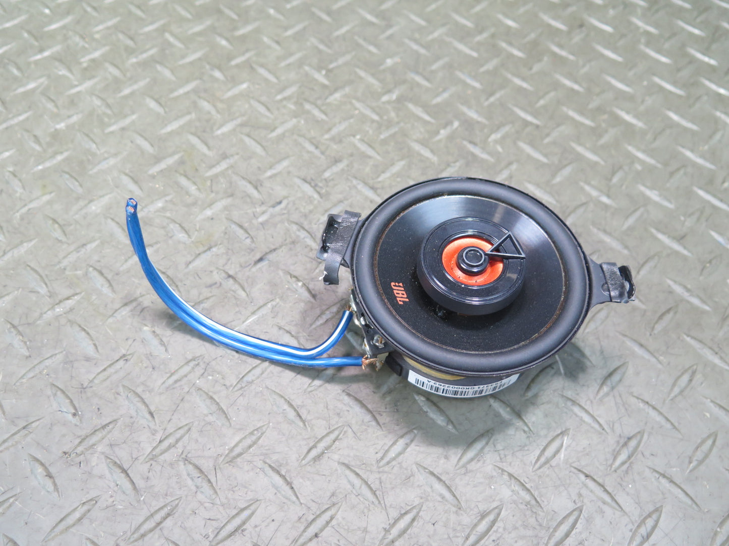 Set of 2 JBL Club 322F 2-WAY Speaker