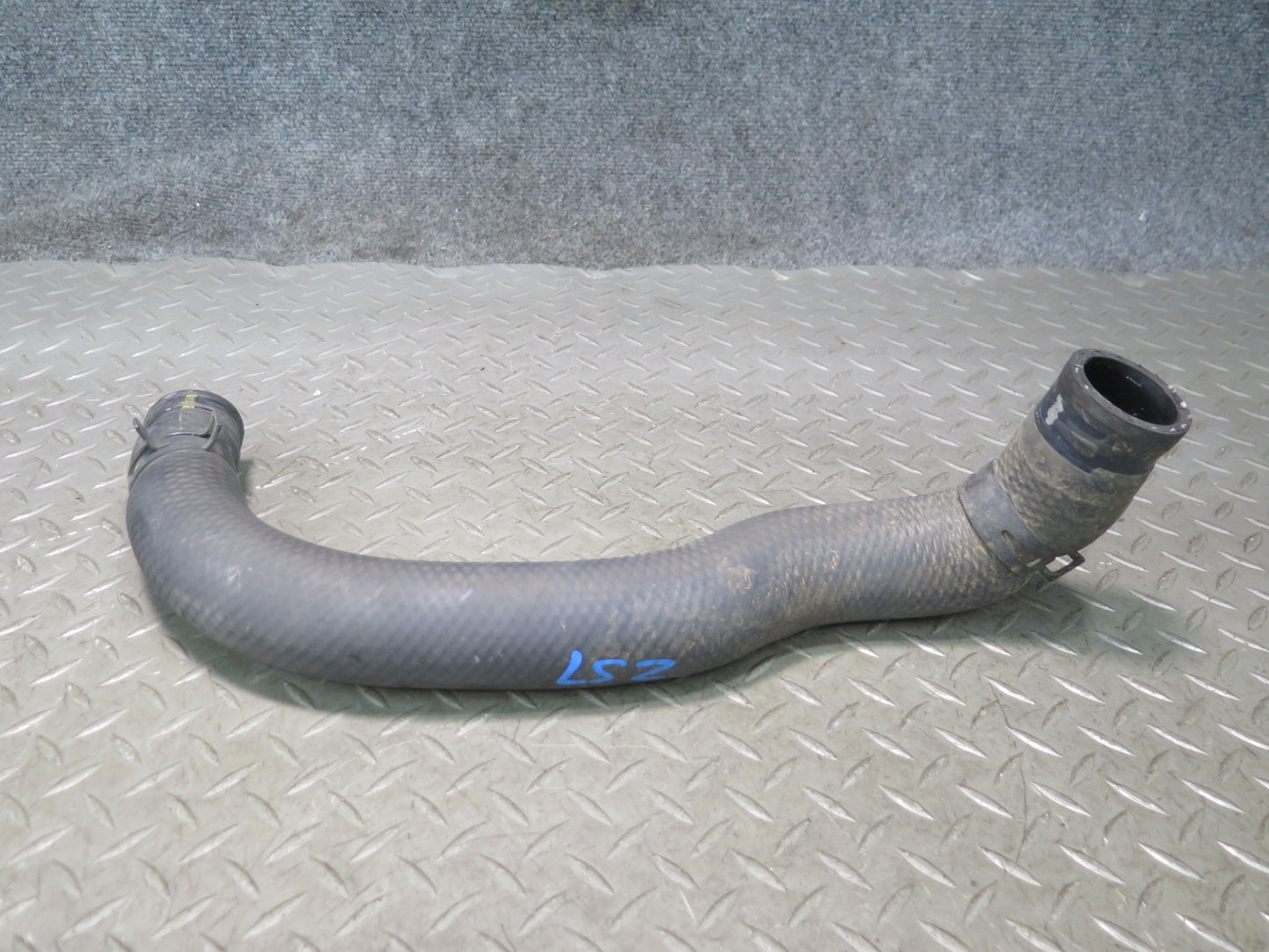 01-06 Lexus UCF30L LS430 Set of 2 Engine Radiator Coolant Hose Pipe Line OEM