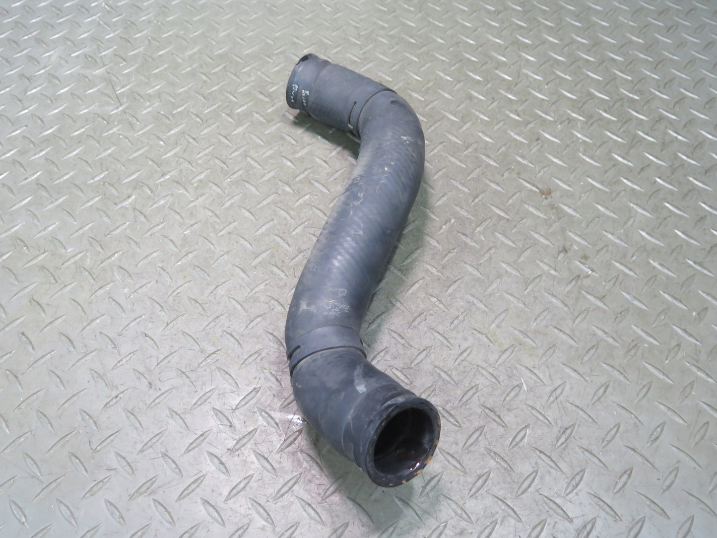 01-06 Lexus UCF30L LS430 Set of 2 Engine Radiator Coolant Hose Pipe Line OEM
