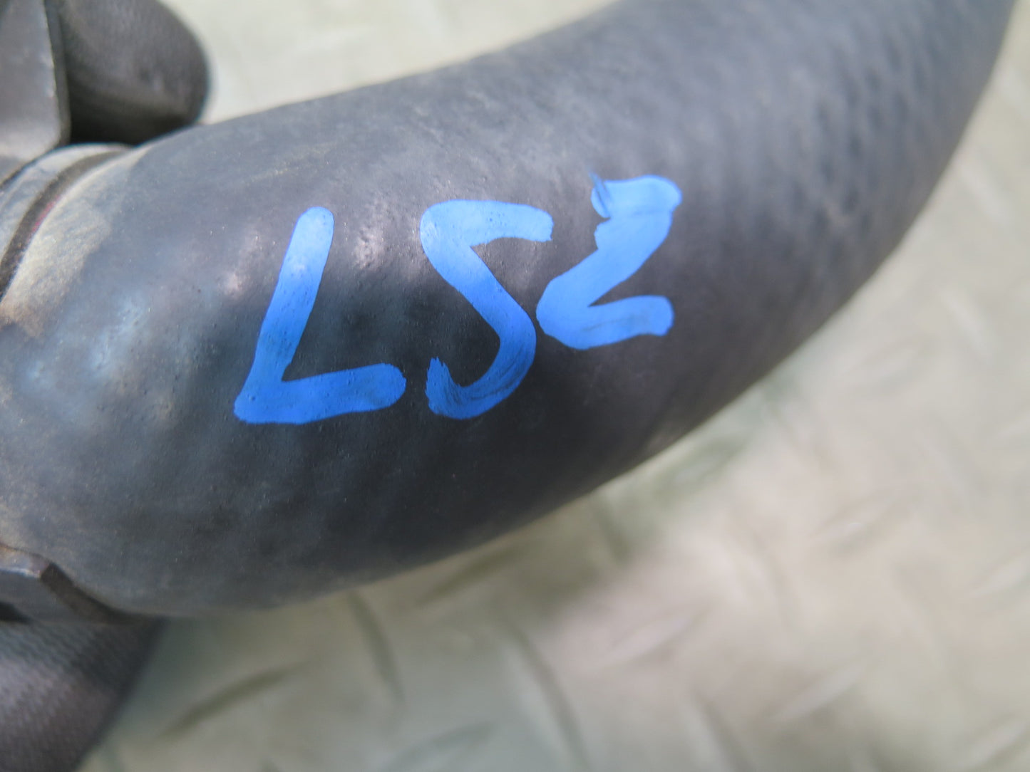 01-06 Lexus UCF30L LS430 Set of 2 Engine Radiator Coolant Hose Pipe Line OEM