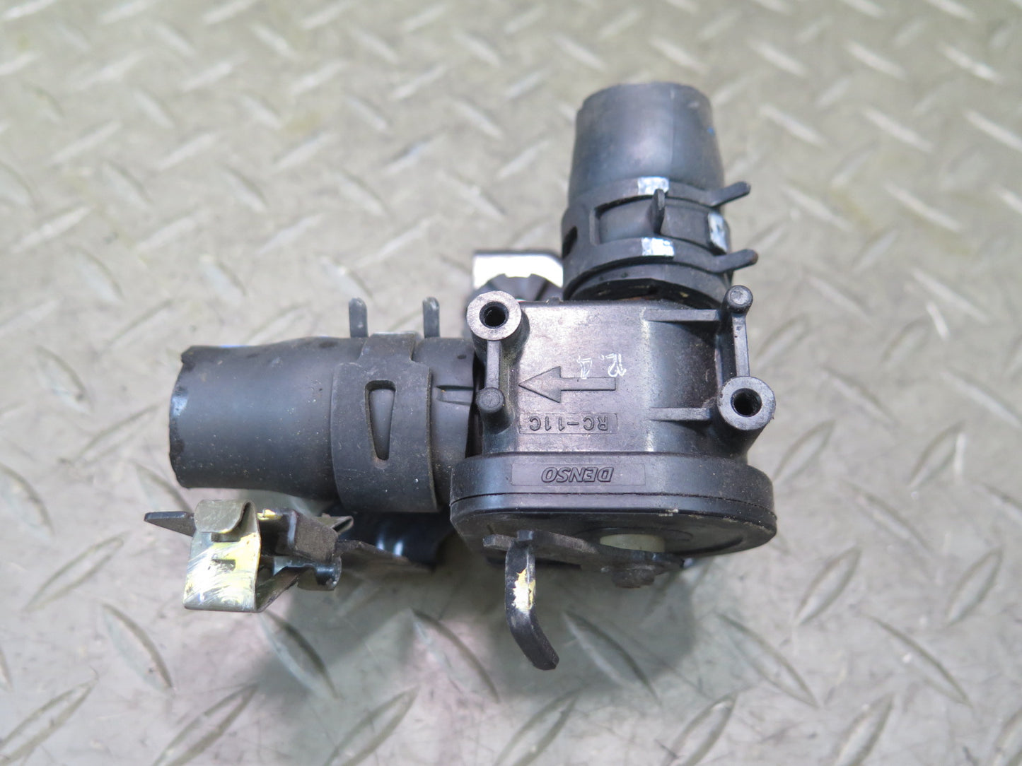 01-06 Lexus UCF30L LS430 Hvac Heater Control Water Valve OEM