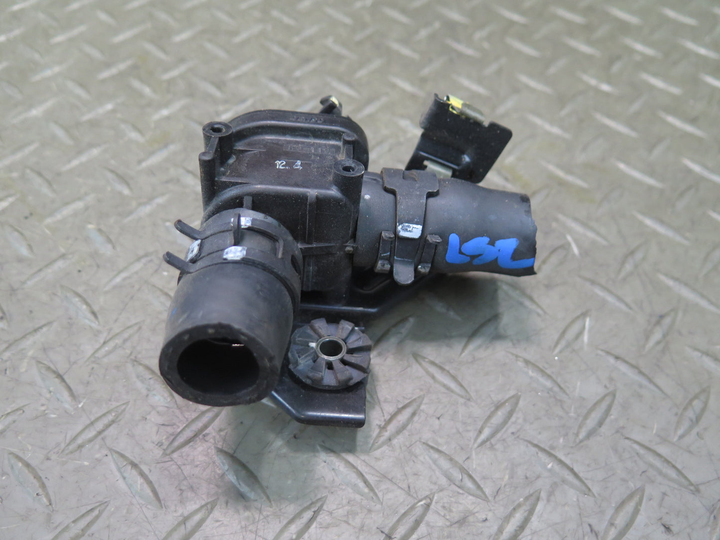 01-06 Lexus UCF30L LS430 Hvac Heater Control Water Valve OEM
