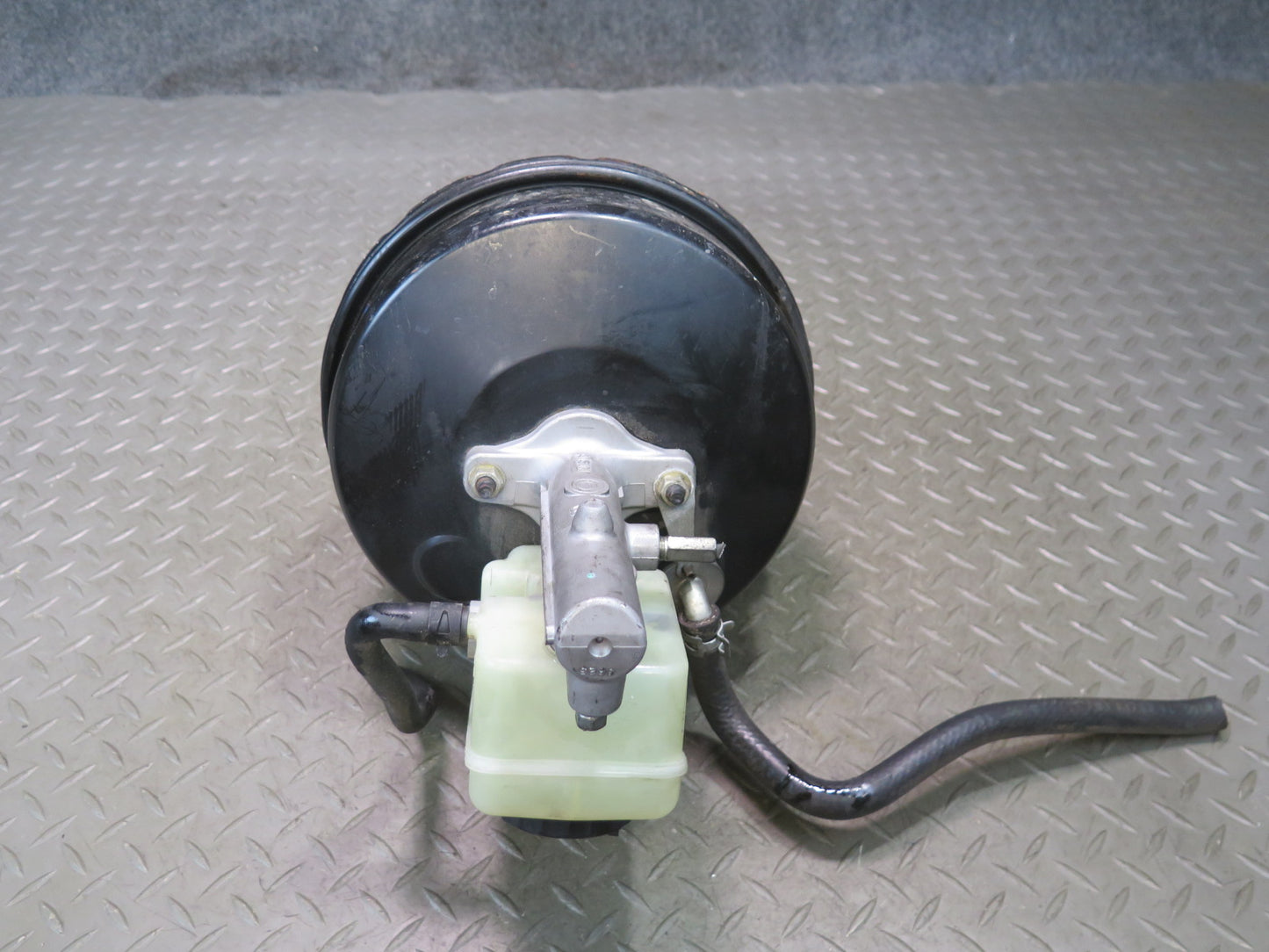 01-03 Lexus UCF30L LS430 Brake Master Cylinder Booster Fluid Reservoir OEM