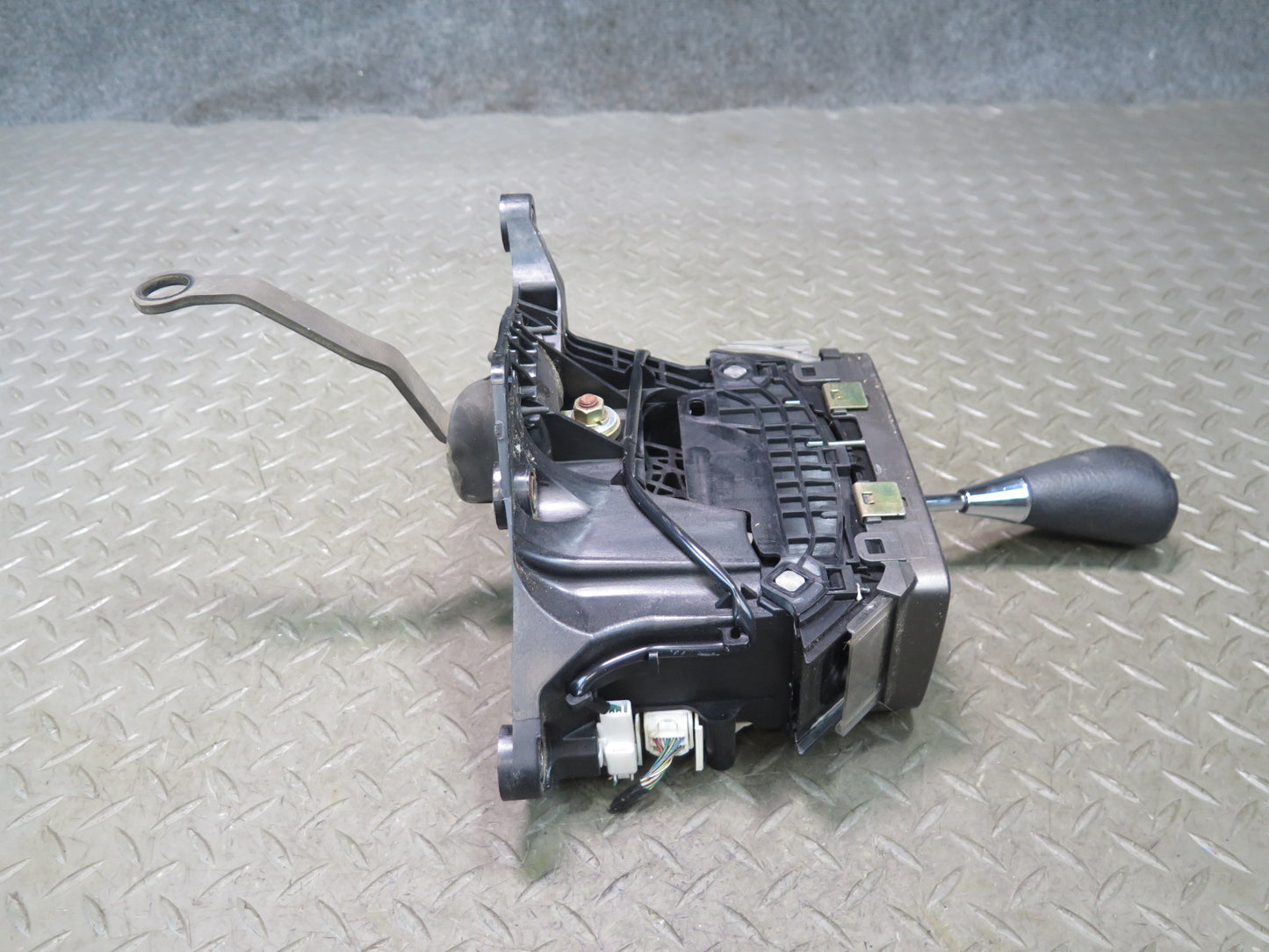 01-03 Lexus UCF30L LS430 A/T Automatic Transmission Shifter RED Wood OEM