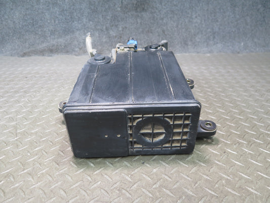 01-06 Lexus UCF30L LS430 Fuel Evap Vapor Charcoal Canister 77740-50090 OEM