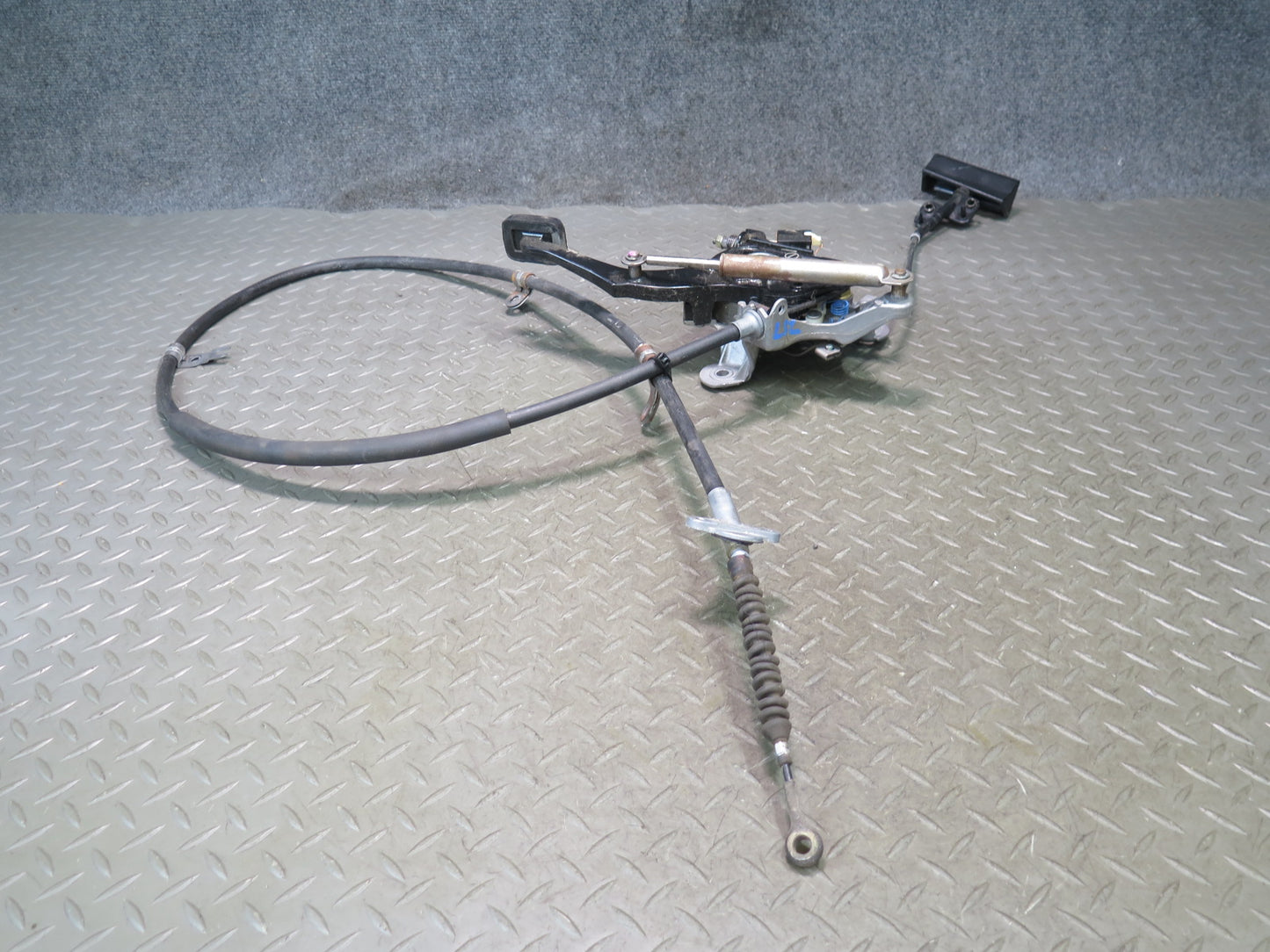 01-06 Lexus UCF30L LS430 Emergency Parking Brake Pedal w Release & Cable OEM