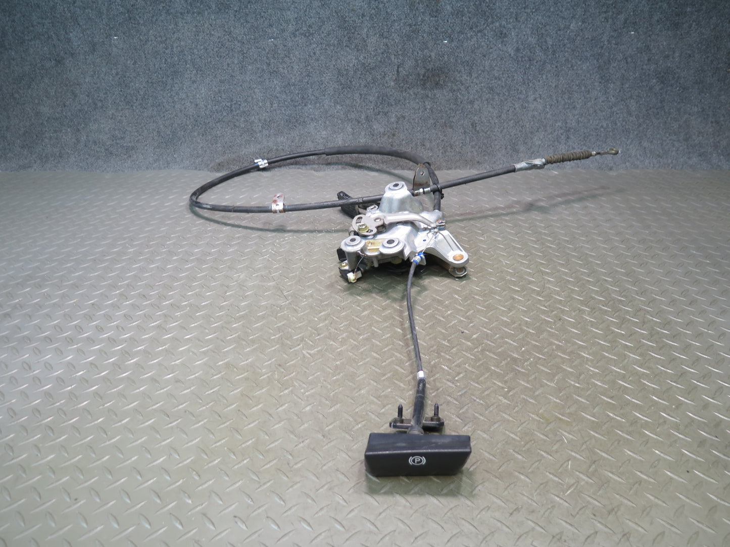 01-06 Lexus UCF30L LS430 Emergency Parking Brake Pedal w Release & Cable OEM
