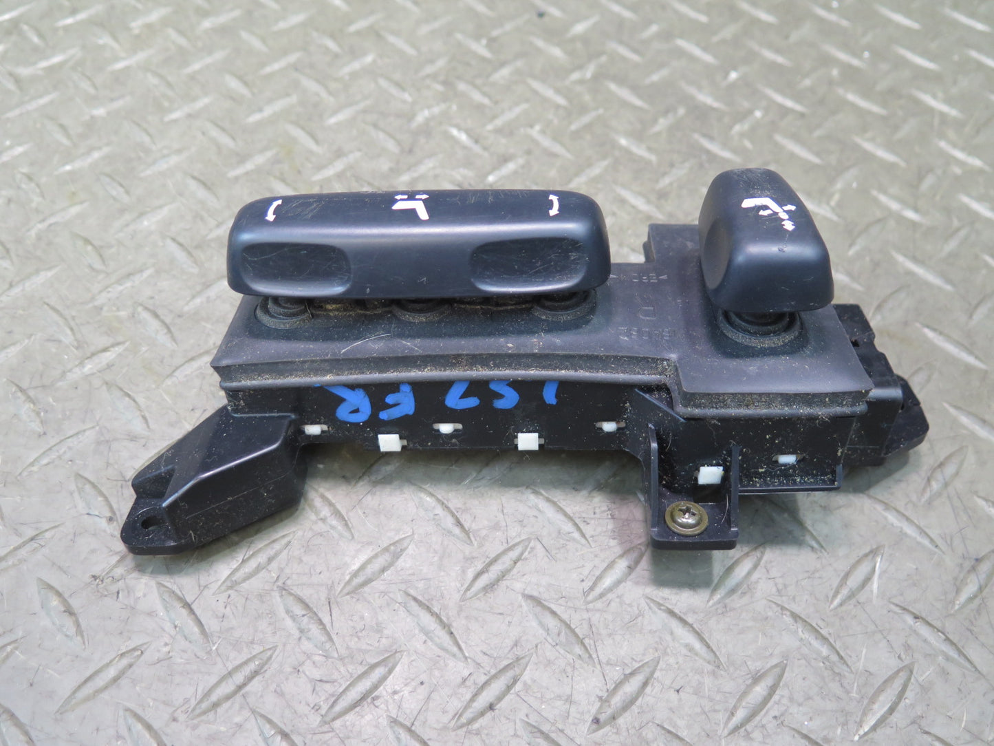01-03 Lexus UCF30L LS430 Front Right Passenger Seat Adjust Switch Black OEM