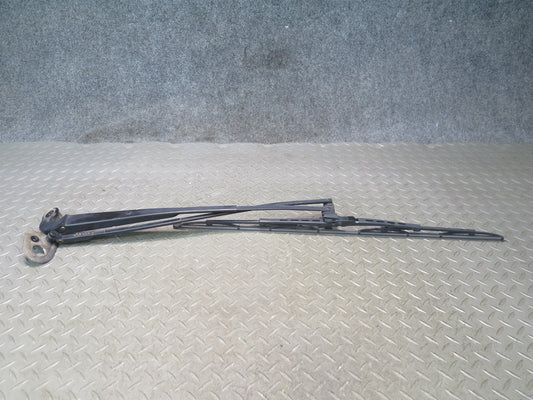 01-06 Lexus UCF30L LS430 Set of 2 Front Left & Right Wiper Arm OEM