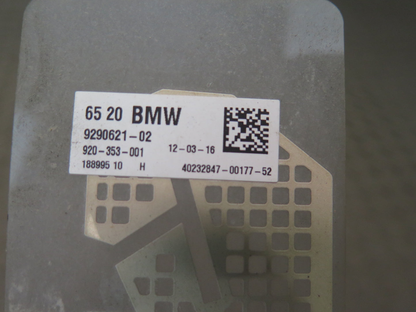 15-20 BMW F33 F83 M4 Convertible Mobile Telephone Phone Antenna 9290621