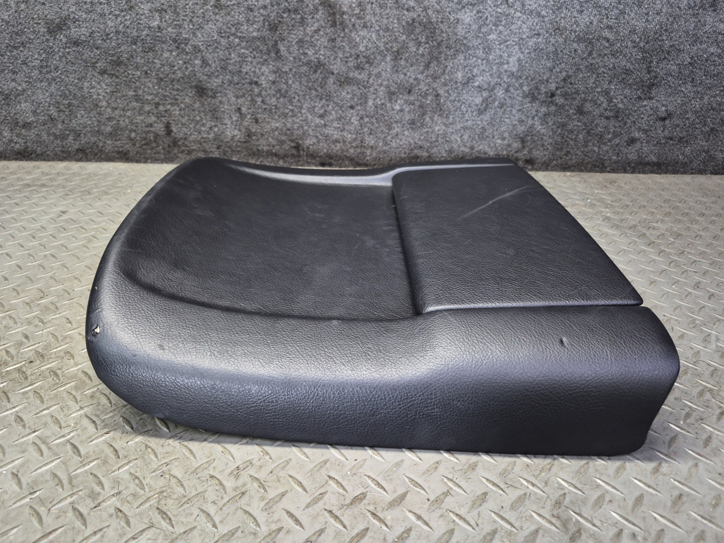 01-03 Lexus UCF30L LS430 Front Right Seat Back Trim Panel Black OEM