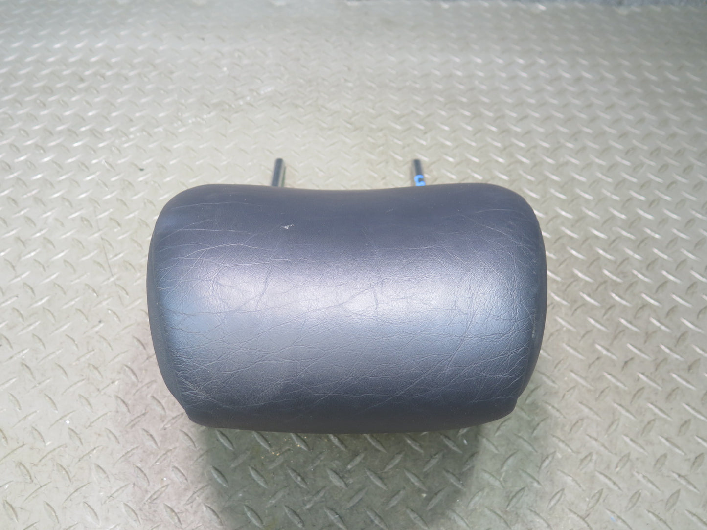 01-03 Lexus UCF30L LS430 Set of 2 Front Left & Right Seat Leather Headrest OEM