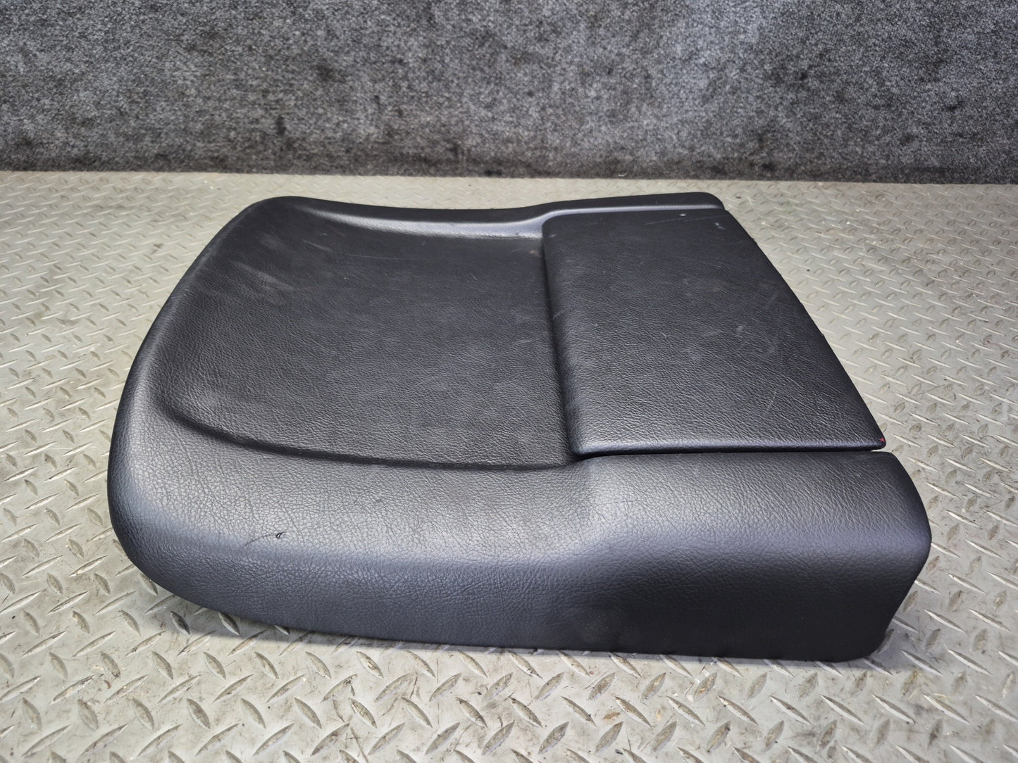 01-03 Lexus UCF30L LS430 Front Left Driver Seat Back Trim Panel Black OEM