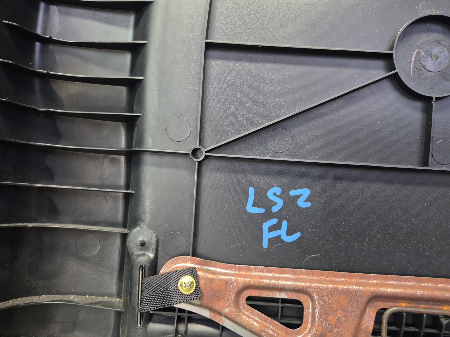01-03 Lexus UCF30L LS430 Front Left Driver Seat Back Trim Panel Black OEM