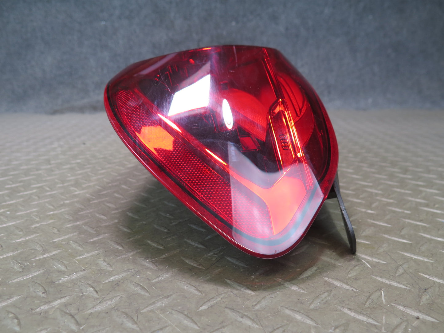 2015-2017 BMW F32 F33 F82 F83 M4 Aftermarket Rear Right Outer Tail Light Lamp