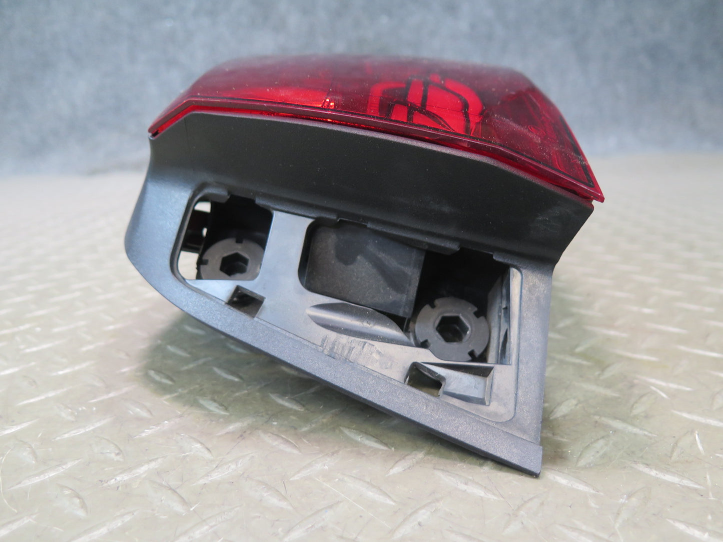 2015-2017 BMW F32 F33 F82 F83 M4 Aftermarket Rear Right Outer Tail Light Lamp