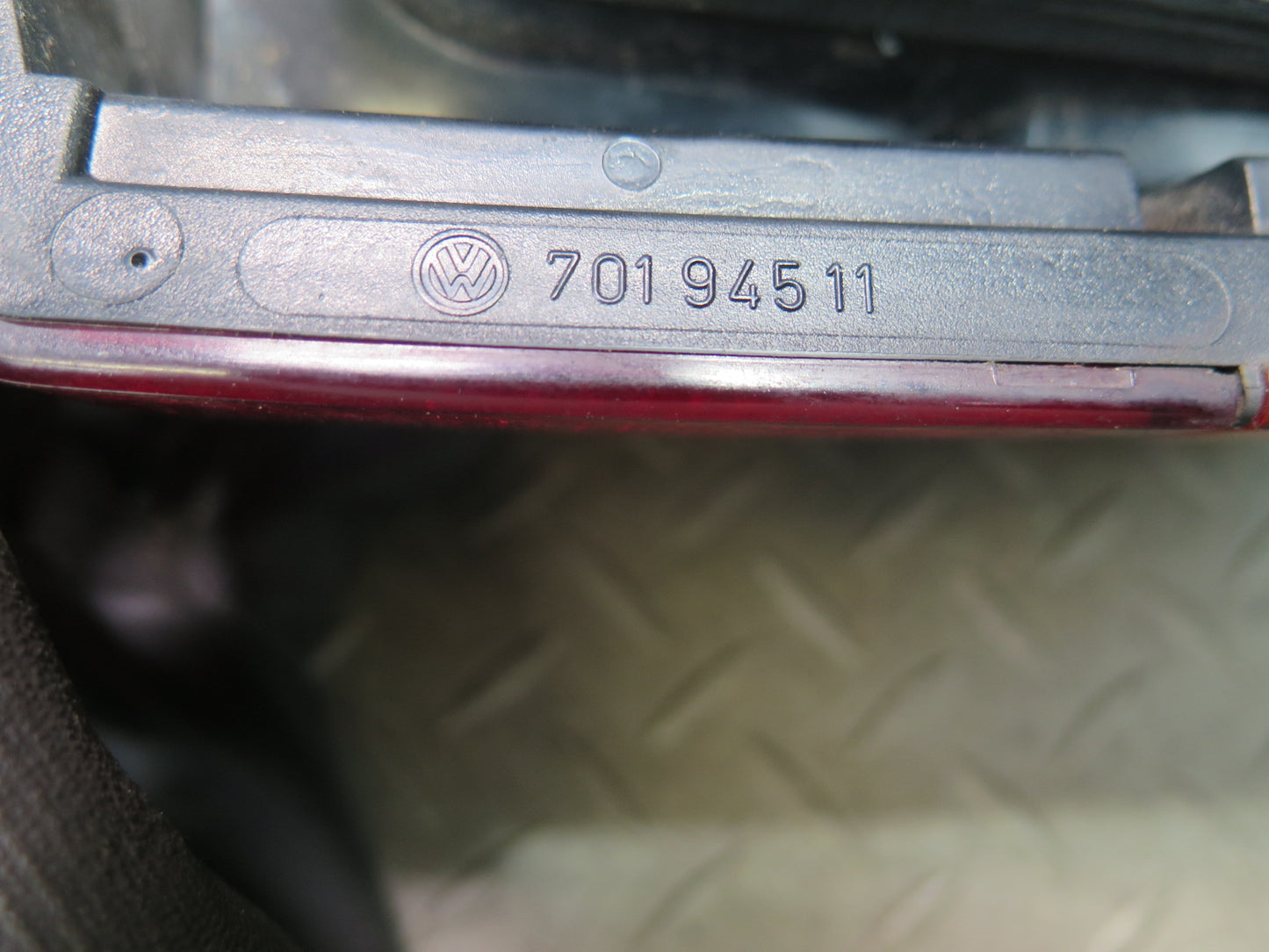 99-03 VW Eurovan T4 Set of 2 Rear Left & Right Tail Light Lamp OEM