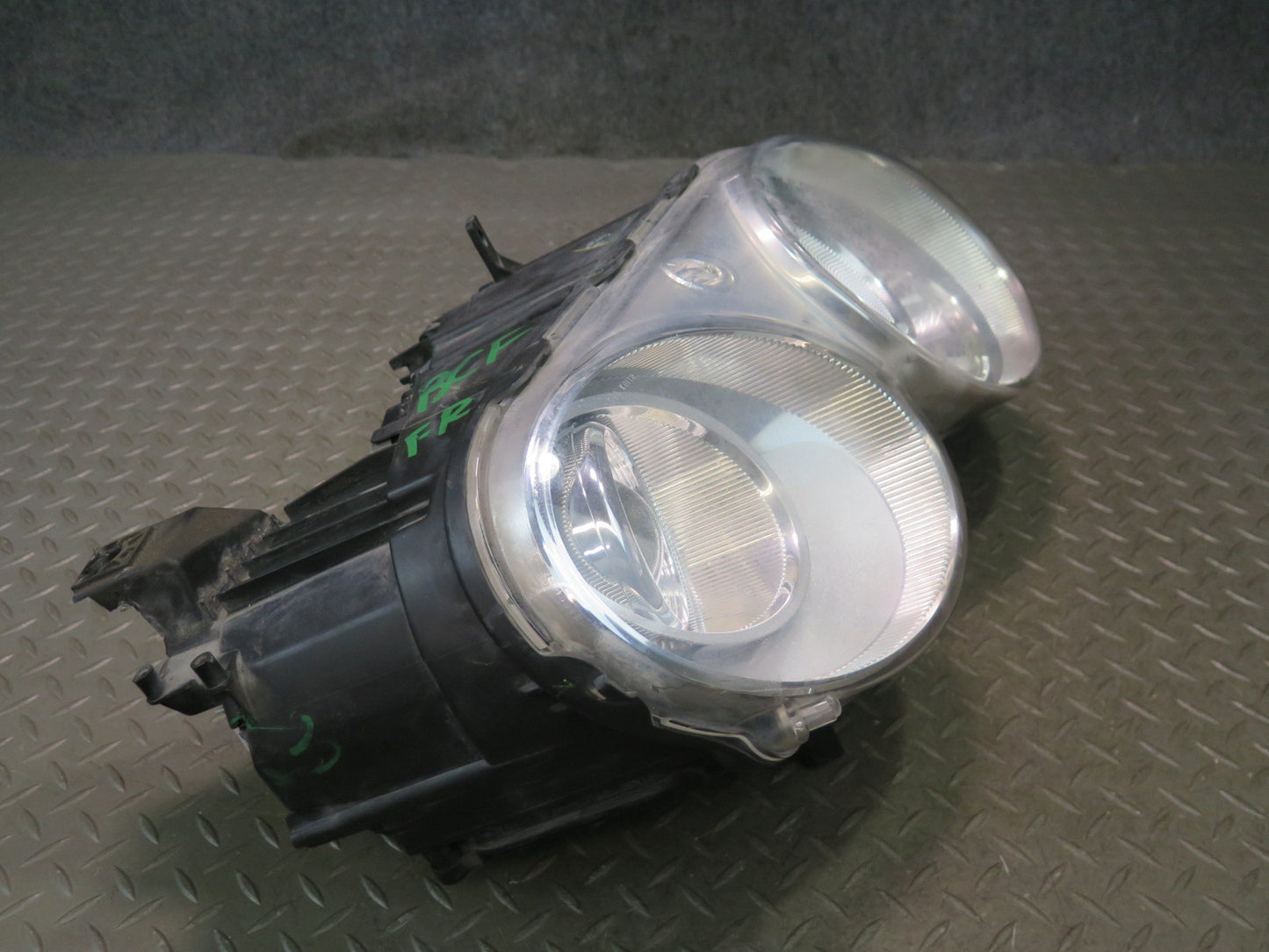 2003-2008 Bentley Continental GT GTC Front Right Side Xenon Headlight Lamp