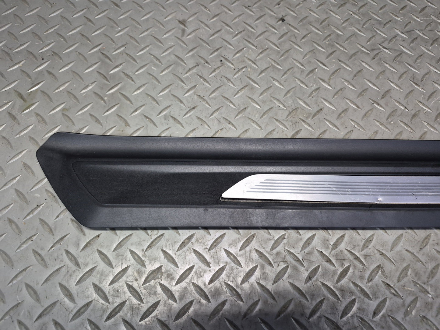 2015-2020 BMW F33 F83 M4 Convertible Door Scuff Sill Plate Trim Panel Set of 2
