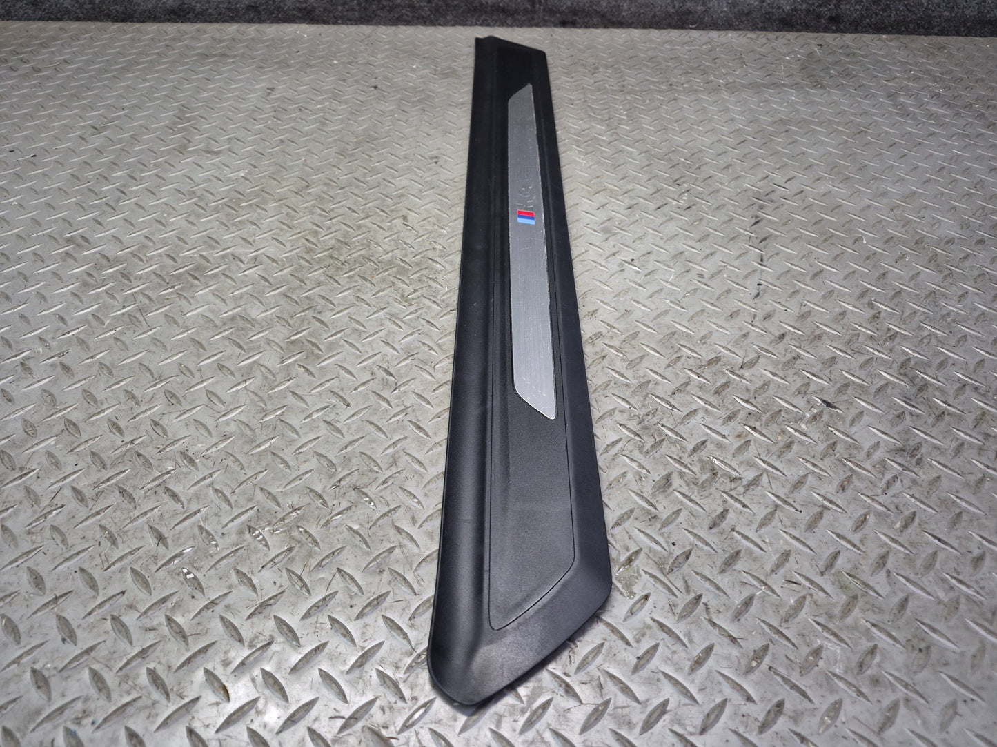 2015-2020 BMW F33 F83 M4 Convertible Door Scuff Sill Plate Trim Panel Set of 2