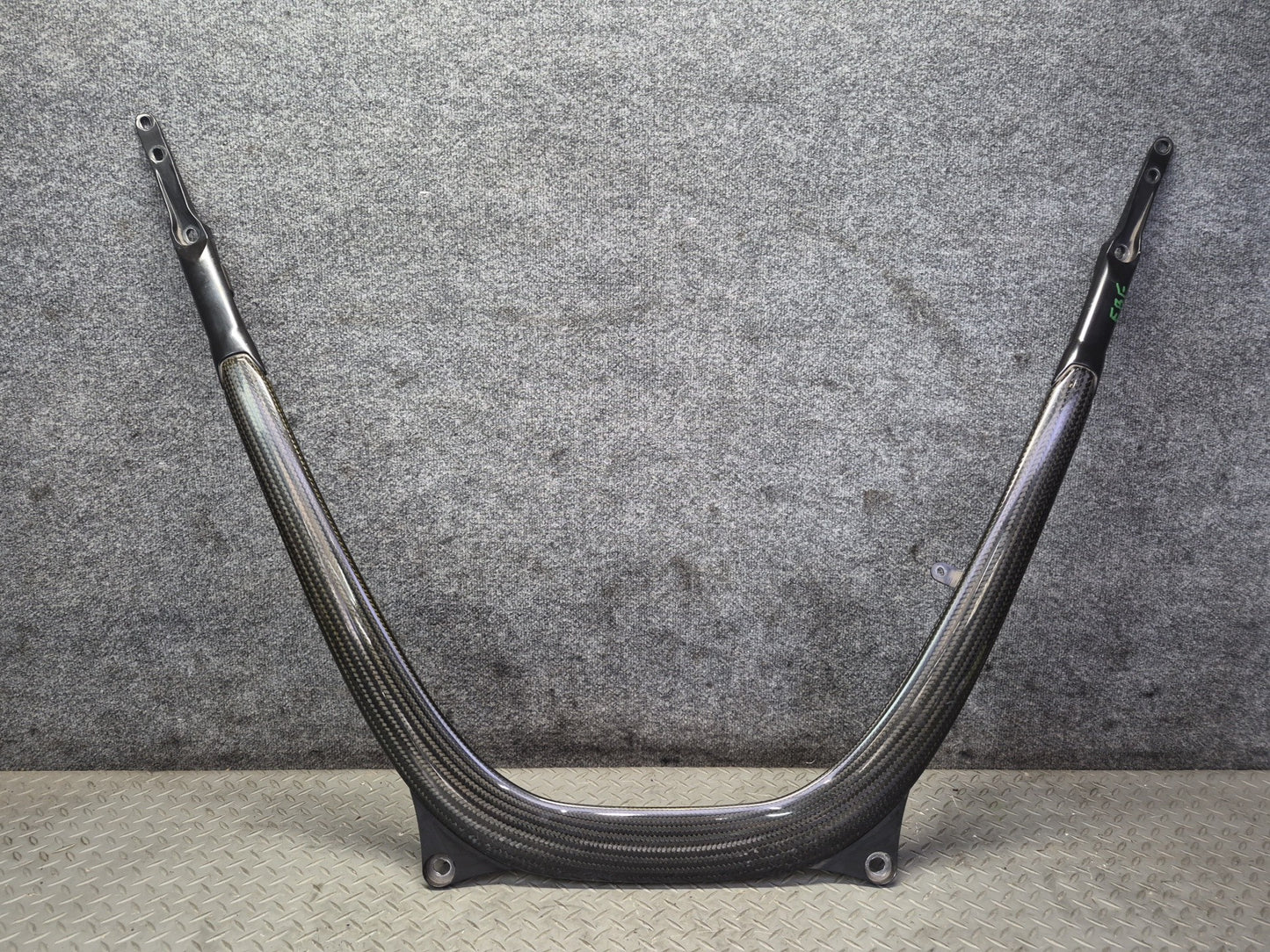 2015-2020 BMW F82 F83 M4 Cfrp Carbon Fiber Front Strut Tower Brace 8061631