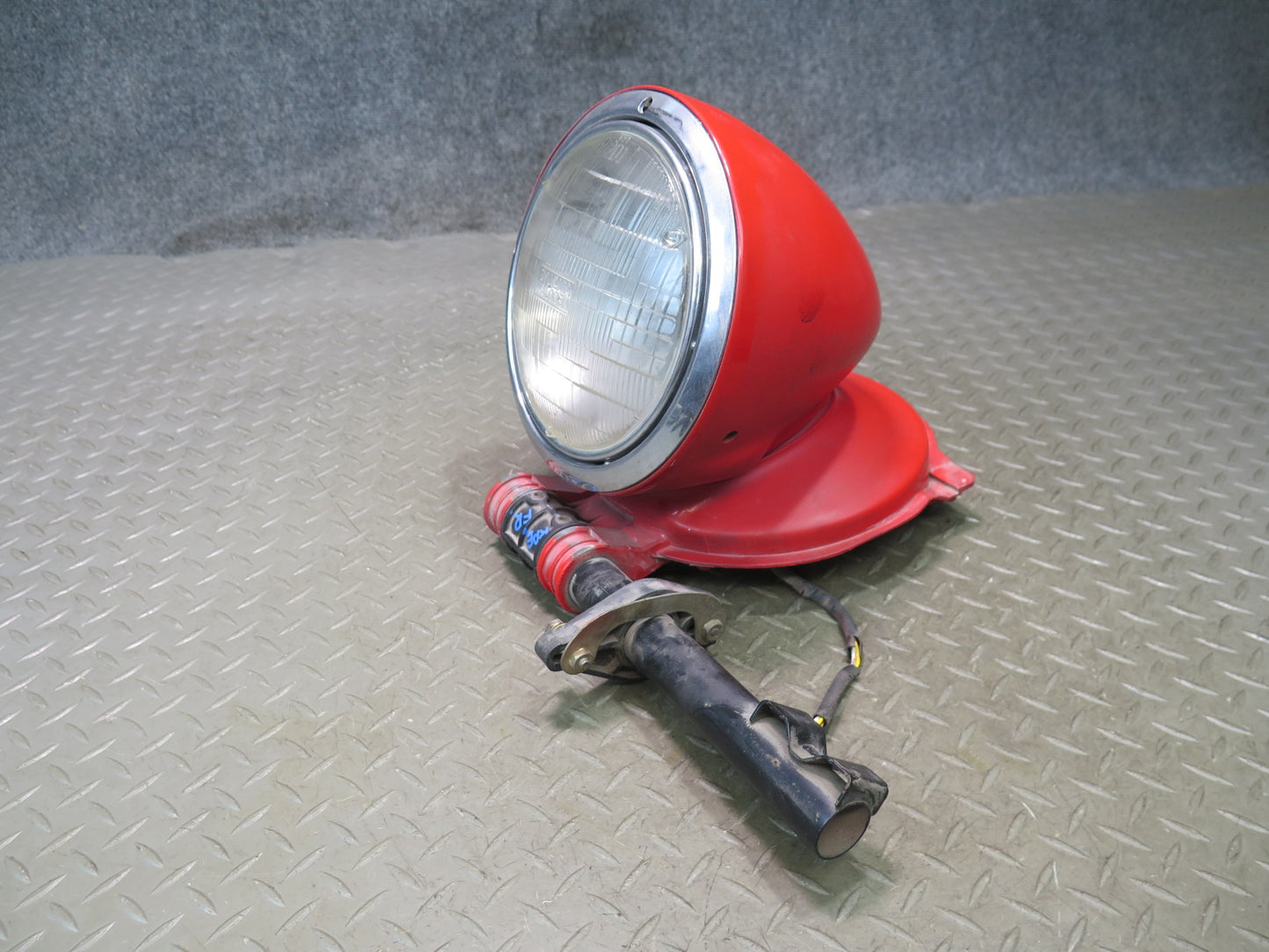1978-1986 Porsche 928 S Front Right Side Halogen Headlight Lamp Assembly