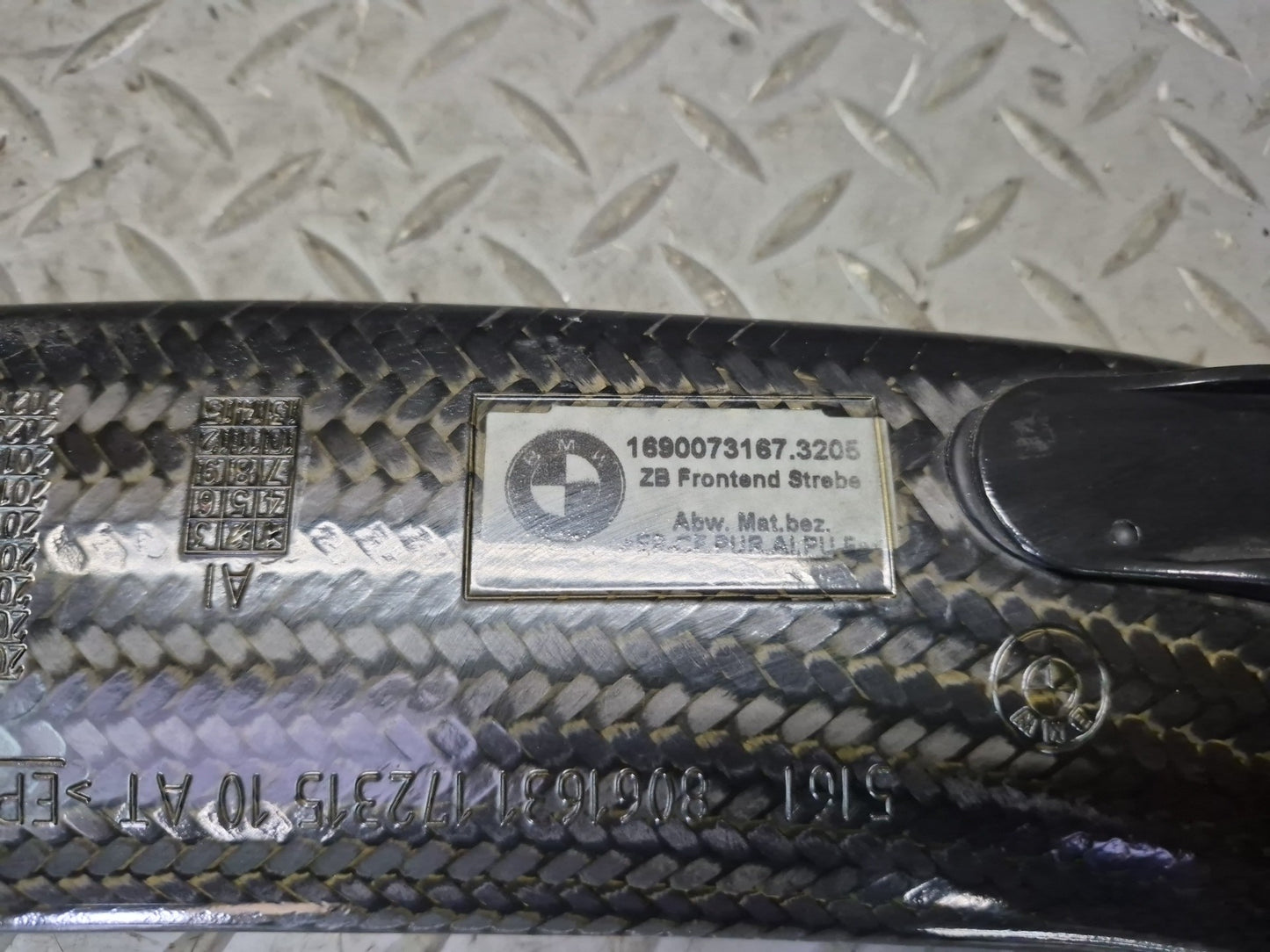 2015-2020 BMW F82 F83 M4 Cfrp Carbon Fiber Front Strut Tower Brace 8061631