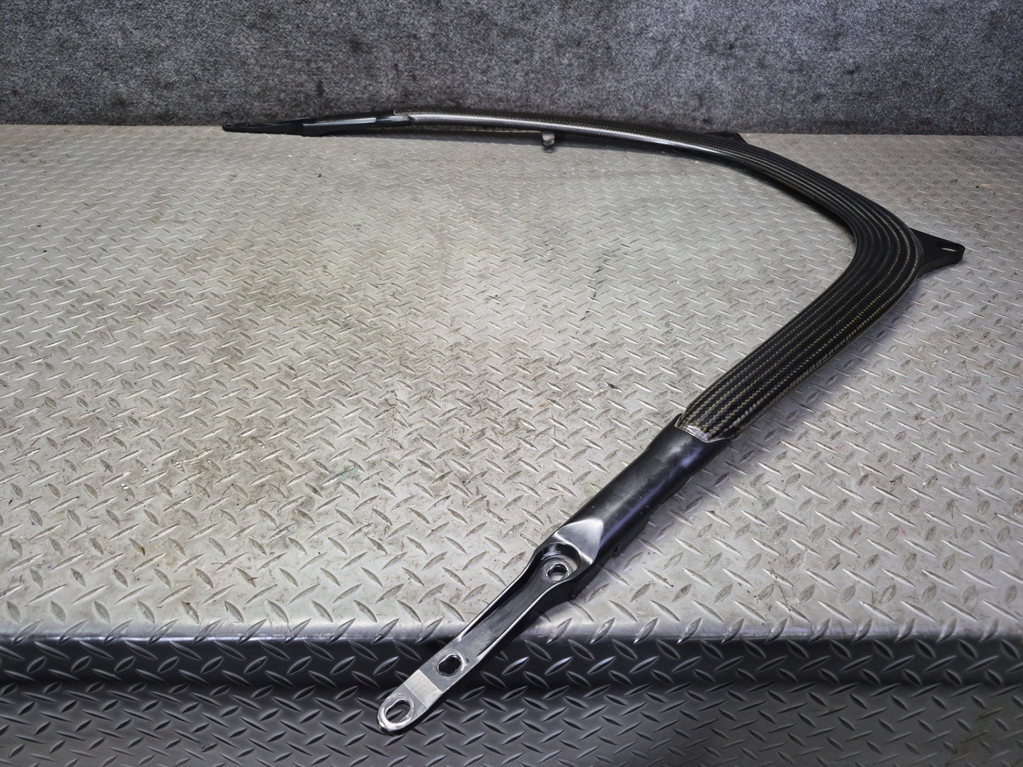 2015-2020 BMW F82 F83 M4 Cfrp Carbon Fiber Front Strut Tower Brace 8061631