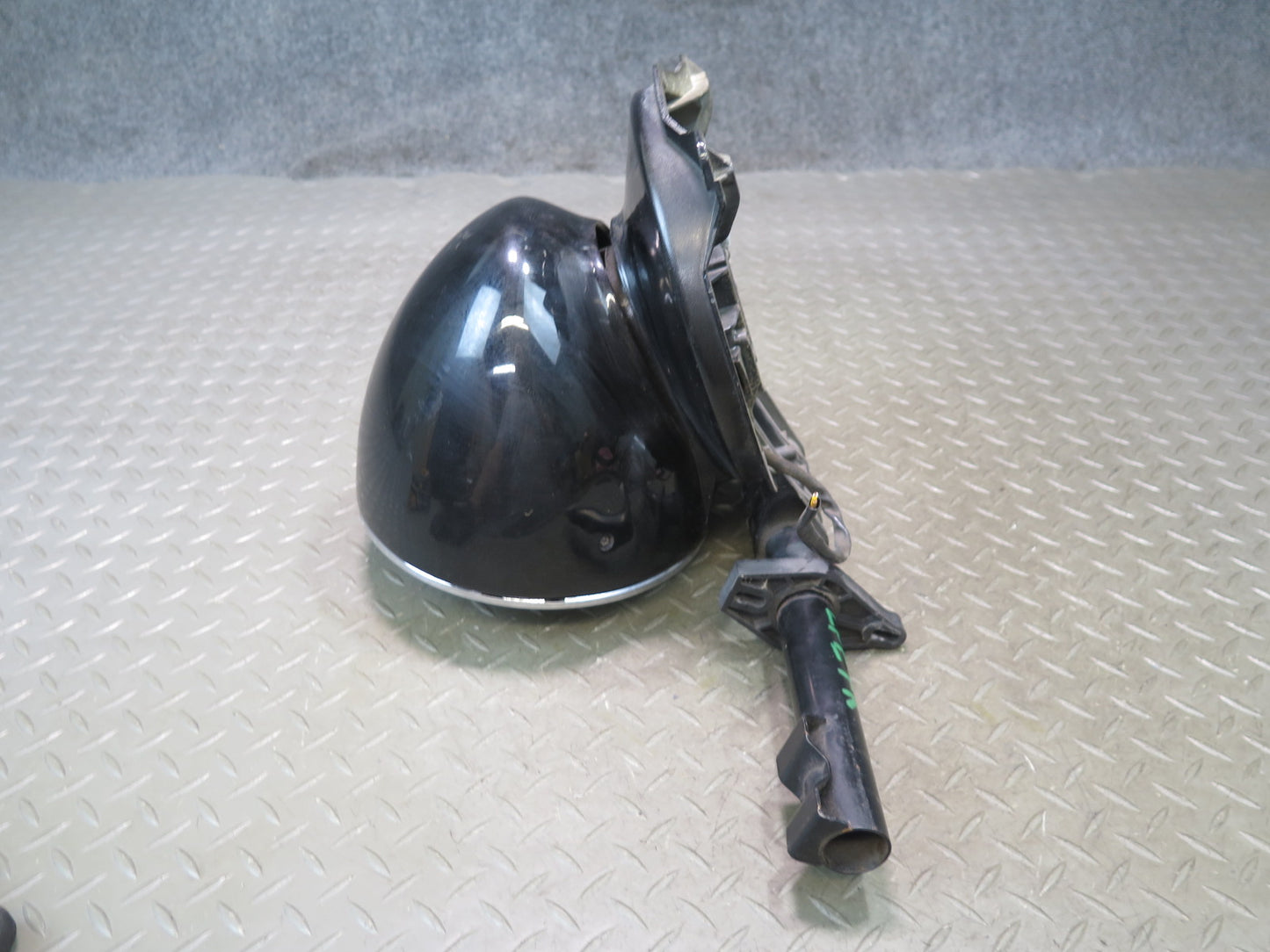 1978-1986 Porsche 928 S Front Right Side Halogen Headlight Lamp Assembly