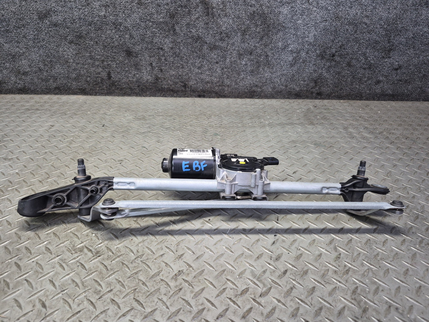 2015-2020 BMW F32 F33 F82 F83 M4  Windshield Wiper Transmission Linkage w Motor