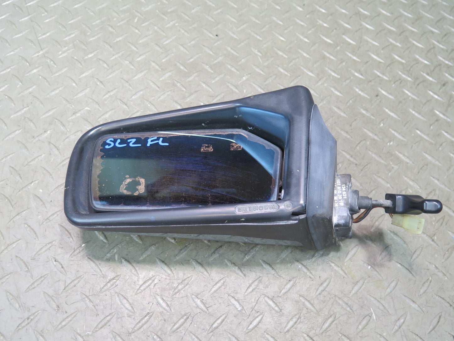 73-89 Mercedes R107 560SL Left Exterior Side View Mirror Glass Discoloration