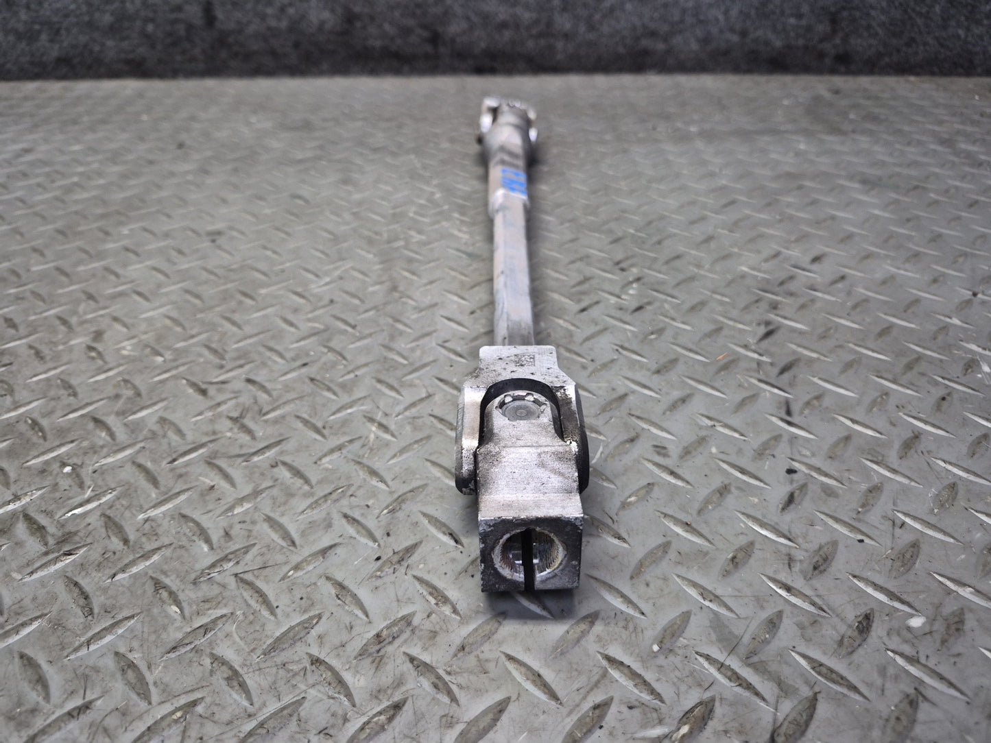 2015-2020 BMW F82 F83 M4 Steering Column U Joint Linkage Shaft