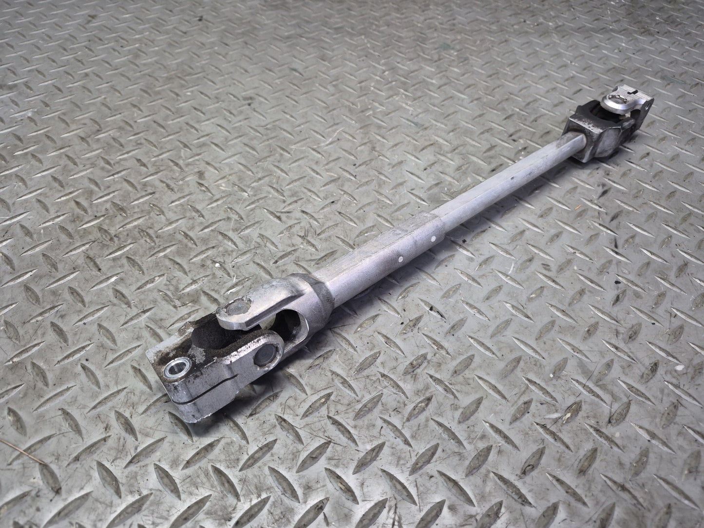 2015-2020 BMW F82 F83 M4 Steering Column U Joint Linkage Shaft